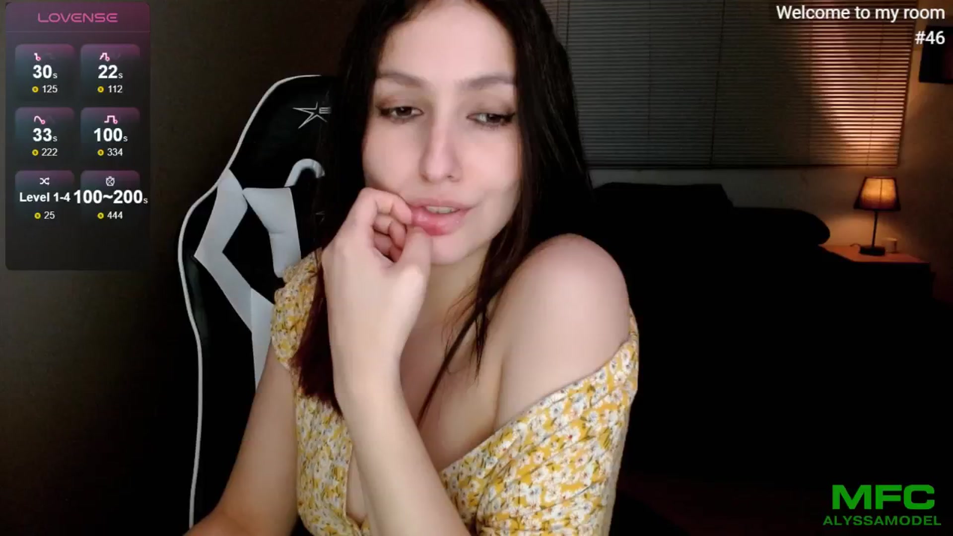 Gallery image thumbnail from Alyssamodel's myfreecams stream on, 06/01/2024, 10:40 image 1 of 20