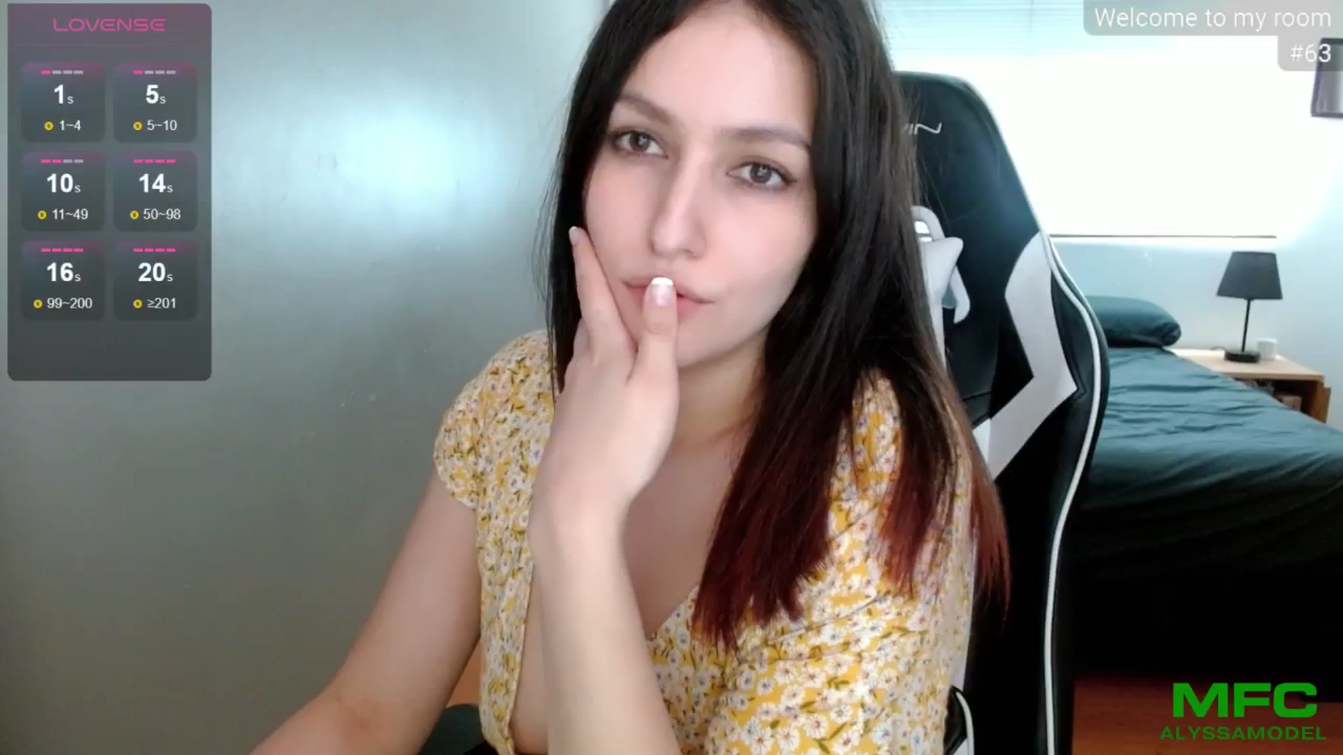 Gallery image thumbnail from Alyssamodel's myfreecams stream on, 06/01/2024, 13:57 image 6 of 20