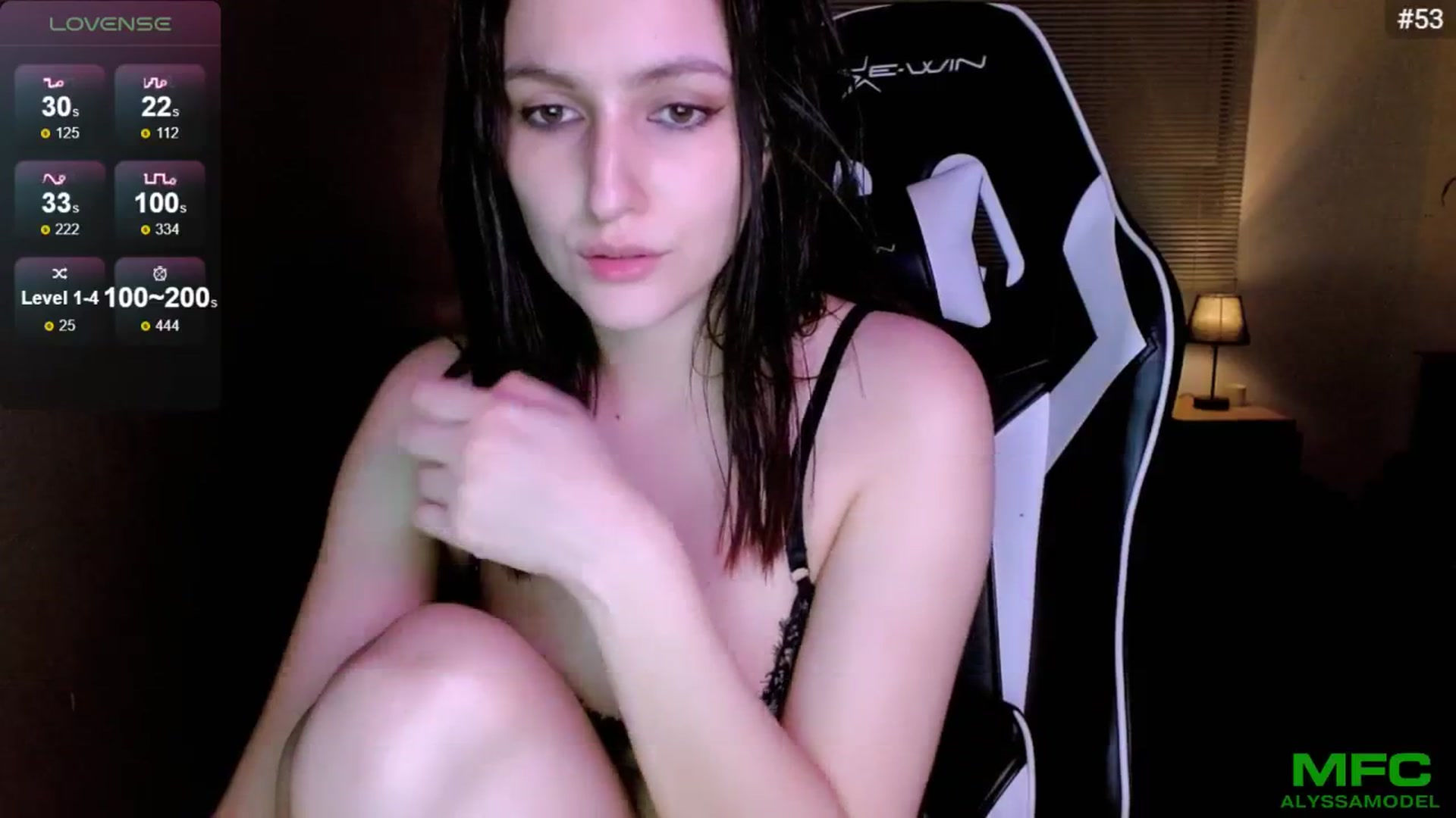 Gallery image thumbnail from Alyssamodel's myfreecams stream on, 06/02/2024, 04:25 image 16 of 20