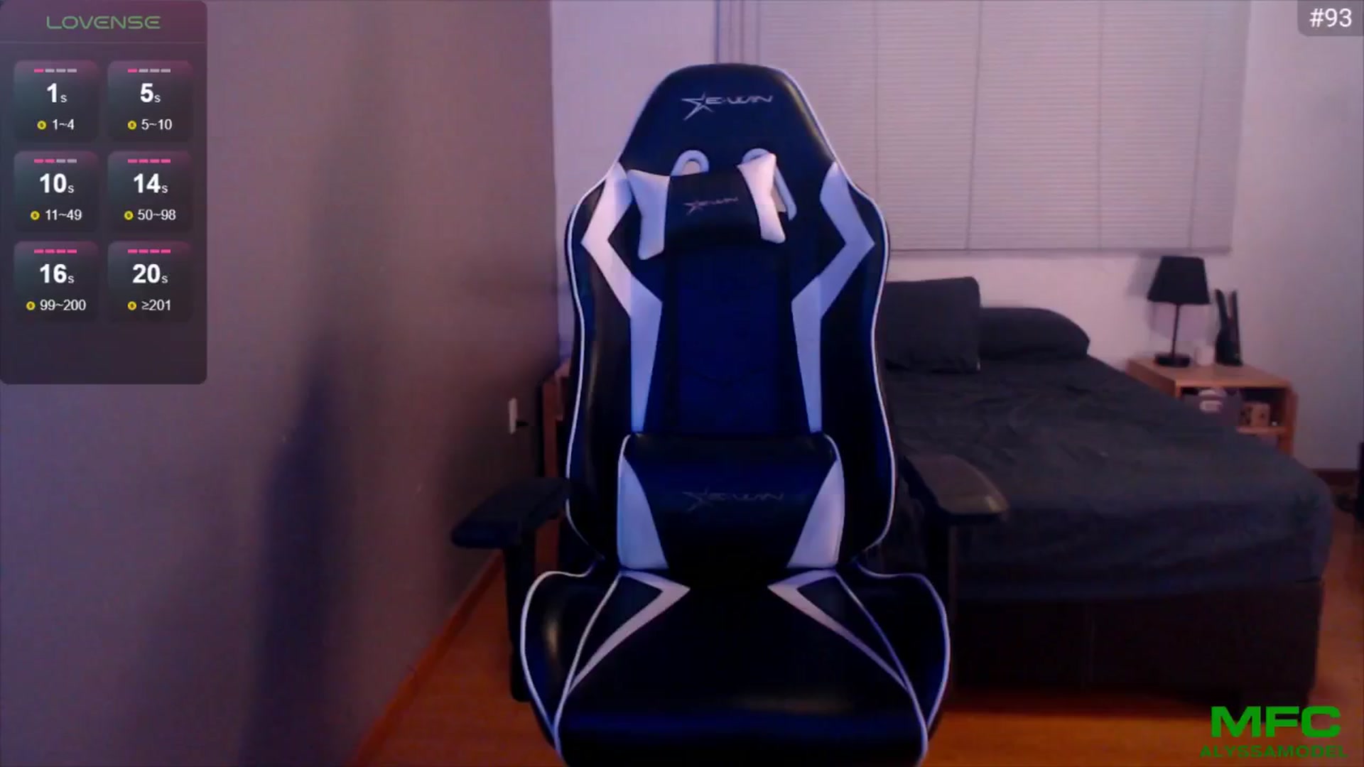 Gallery image thumbnail from Alyssamodel's myfreecams stream on, 06/02/2024, 17:59 image 2 of 20
