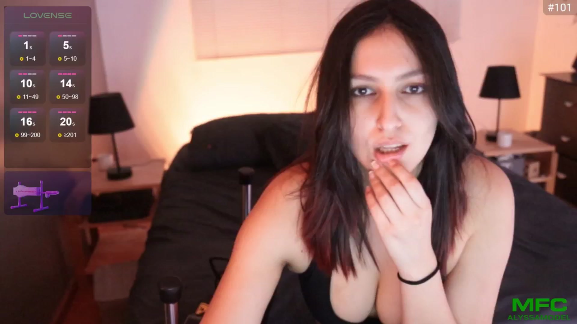 Gallery image thumbnail from Alyssamodel's myfreecams stream on, 06/06/2024, 20:30 image 9 of 20