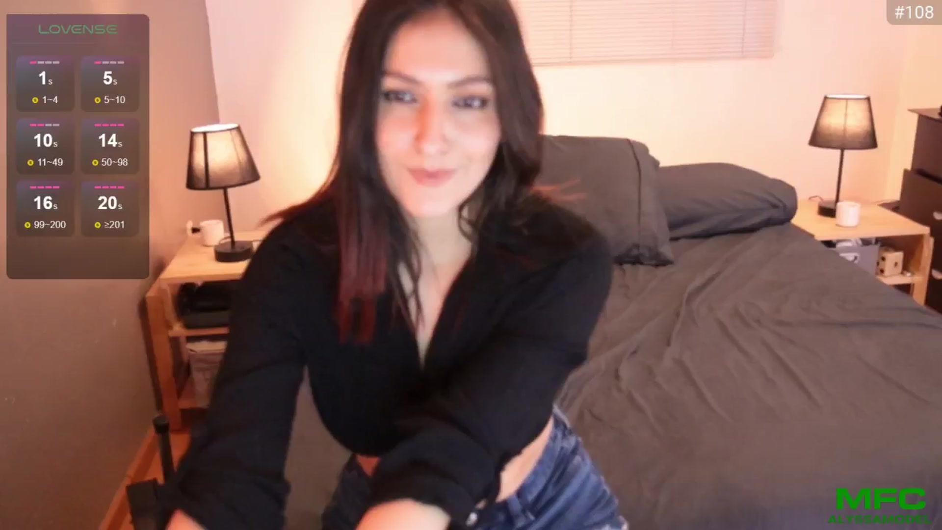 Gallery image thumbnail from Alyssamodel's myfreecams stream on, 06/07/2024, 18:54 image 14 of 20