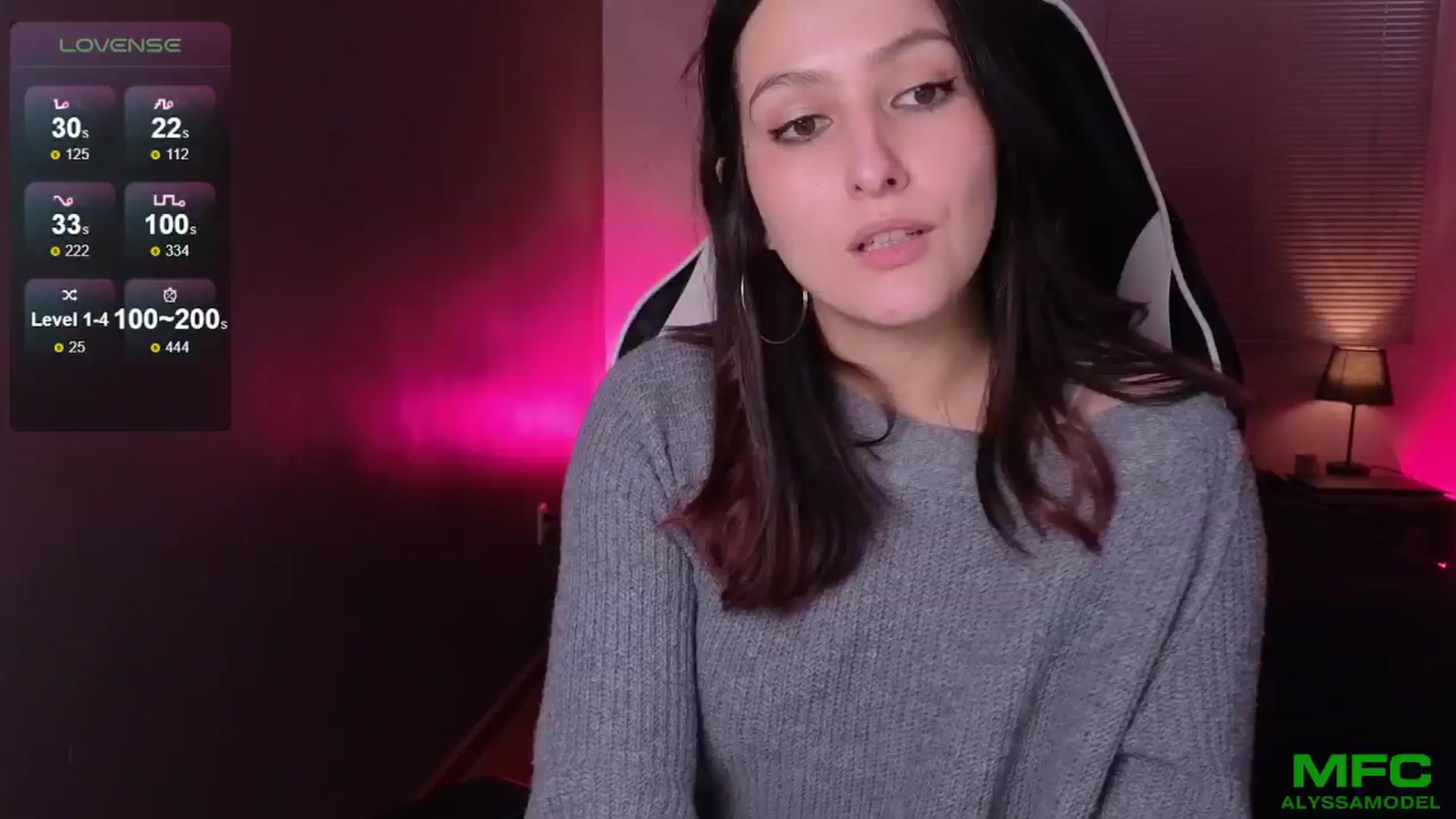Gallery image thumbnail from Alyssamodel's myfreecams stream on, 06/08/2024, 17:01 image 15 of 20