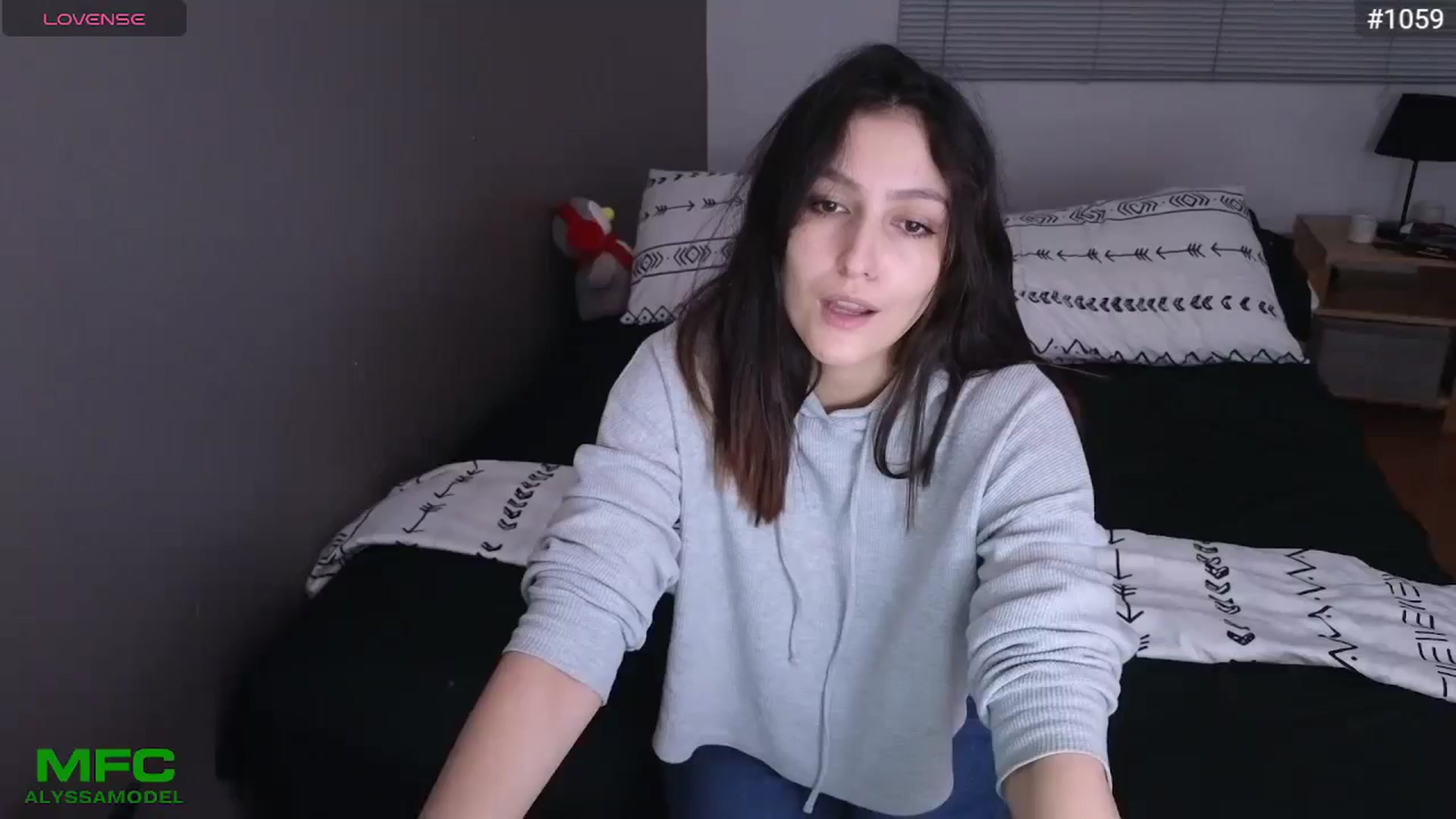 Gallery image thumbnail from Alyssamodel's myfreecams stream on, 07/29/2024, 21:26 image 1 of 20