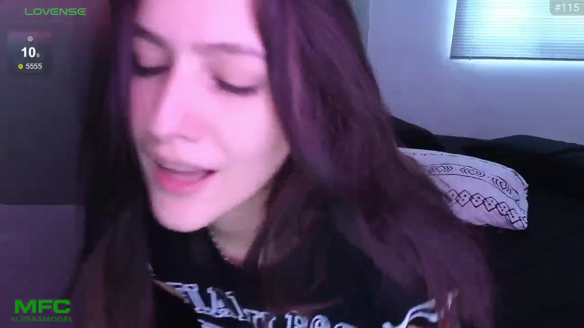 Gallery image thumbnail from Alyssamodel's myfreecams stream on, 08/11/2024, 22:43 image 10 of 20