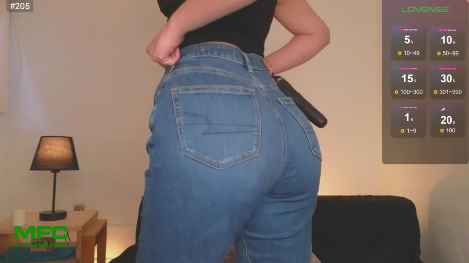 Gallery image thumbnail from Alyssamodel's myfreecams stream on, 09/08/2024, 20:21 image 8 of 20