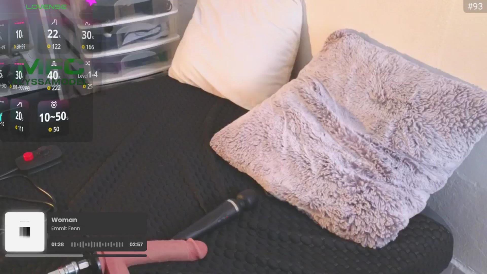 Gallery image thumbnail from Alyssamodel's myfreecams stream on, 10/03/2024, 20:23 image 16 of 20