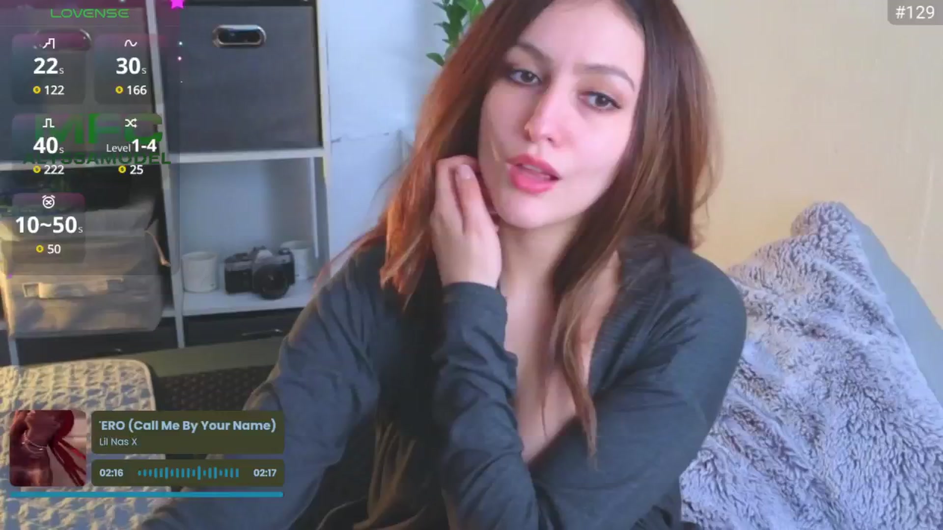 Gallery image thumbnail from Alyssamodel's myfreecams stream on, 10/04/2024, 17:55 image 14 of 20