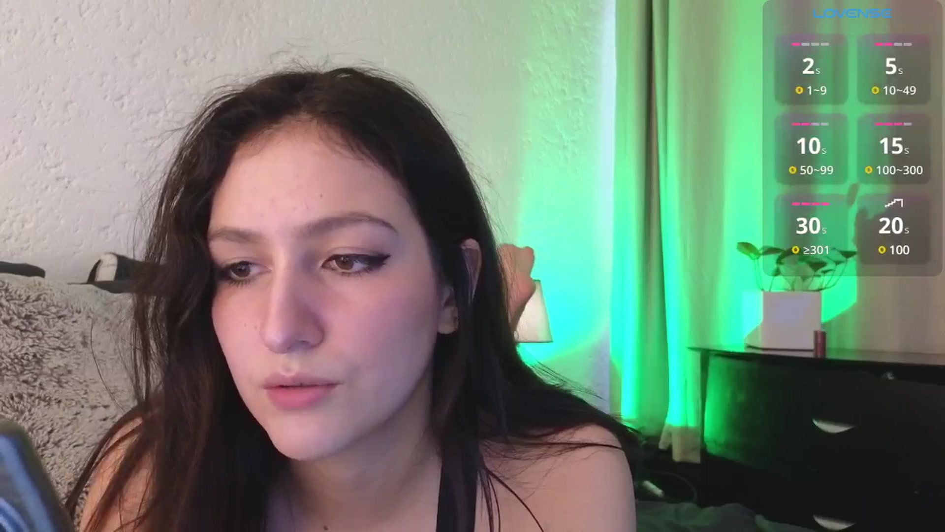 Gallery image thumbnail from Alyssamodel's myfreecams stream on, 11/06/2024, 23:44 image 6 of 20
