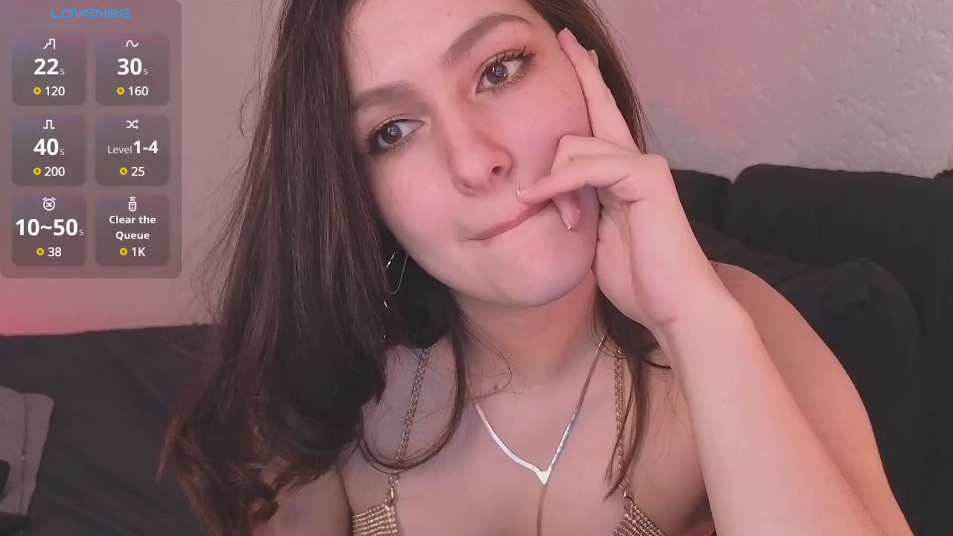 Gallery image thumbnail from Alyssamodel's myfreecams stream on, 11/10/2024, 24:01 image 6 of 20