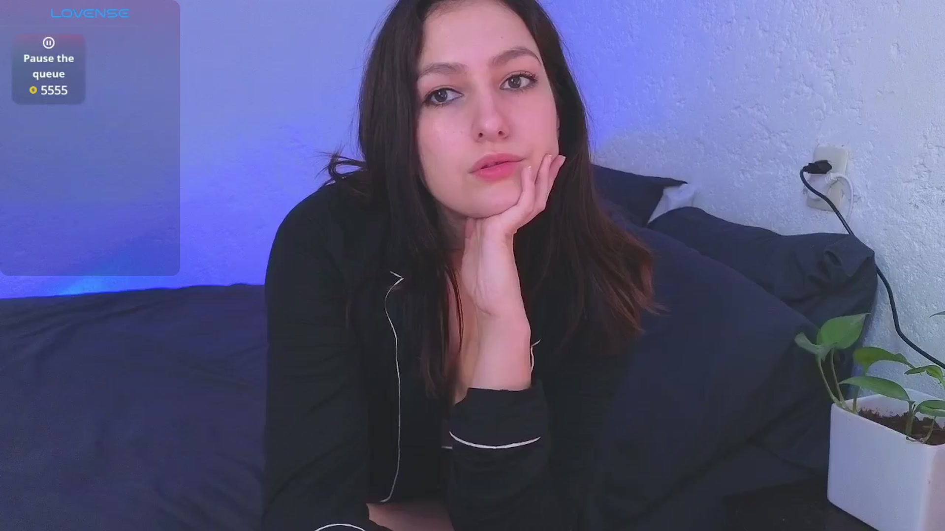 Gallery image thumbnail from Alyssamodel's myfreecams stream on, 11/10/2024, 17:00 image 7 of 20