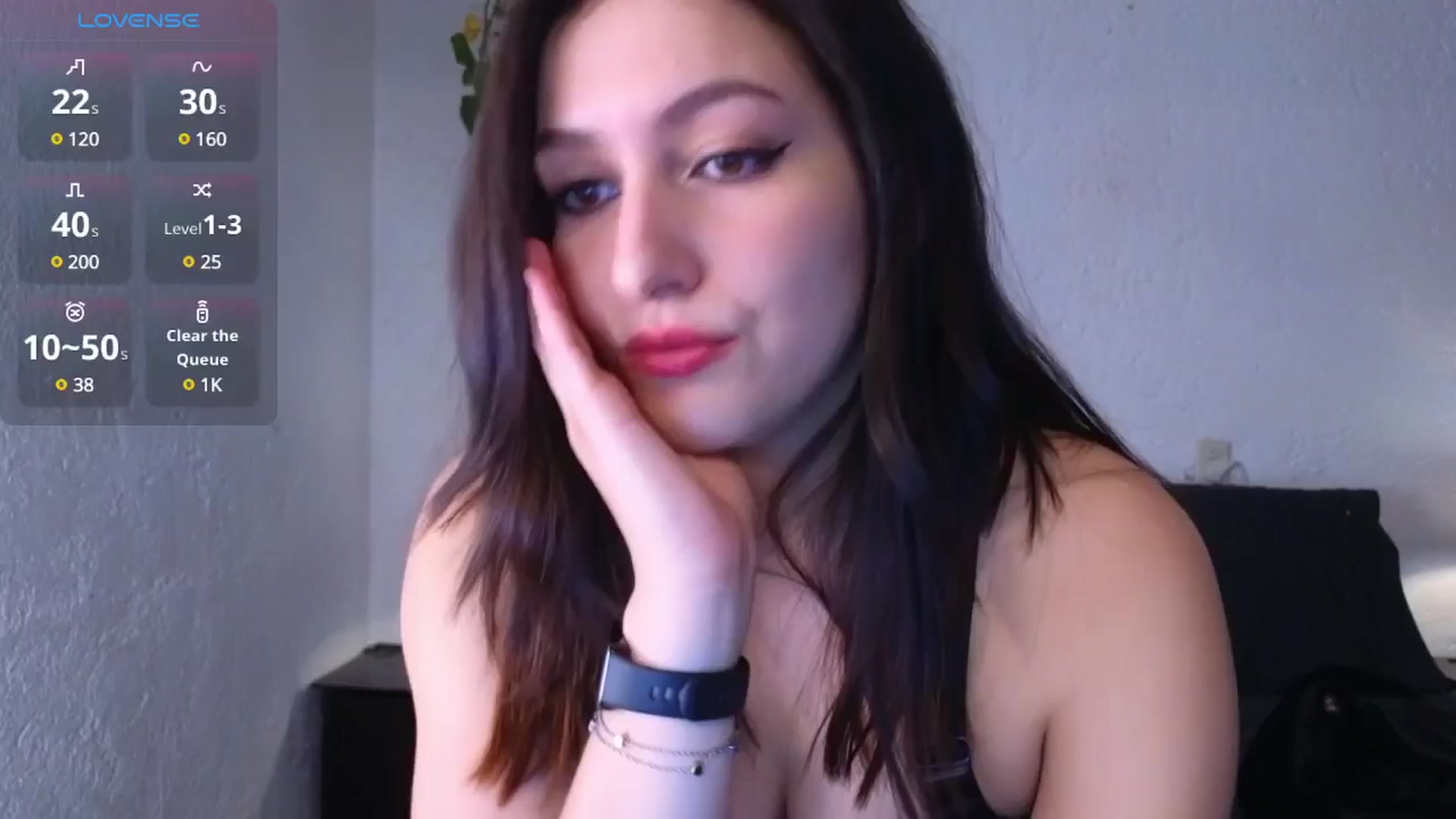 Gallery image thumbnail from Alyssamodel's myfreecams stream on, 12/06/2024, 01:04 image 17 of 20