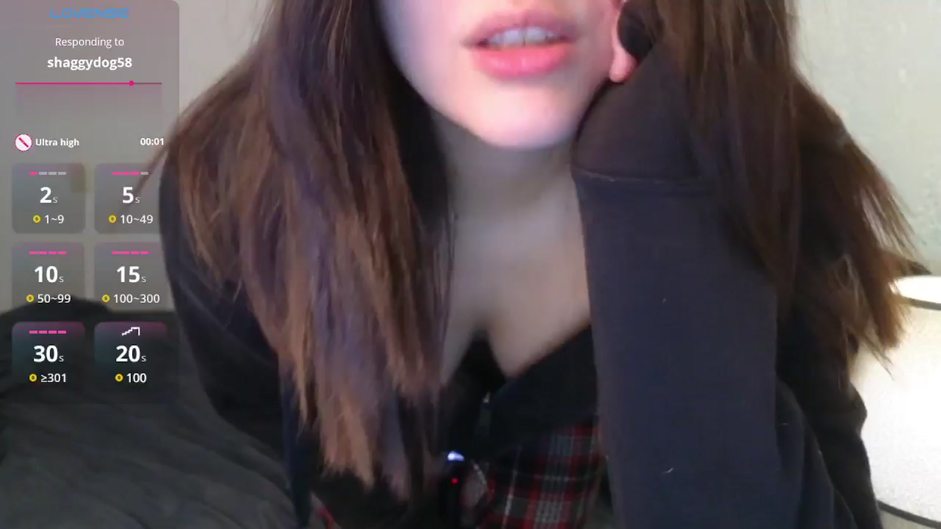 Gallery image thumbnail from Alyssamodel's myfreecams stream on, 12/07/2024, 15:45 image 1 of 20