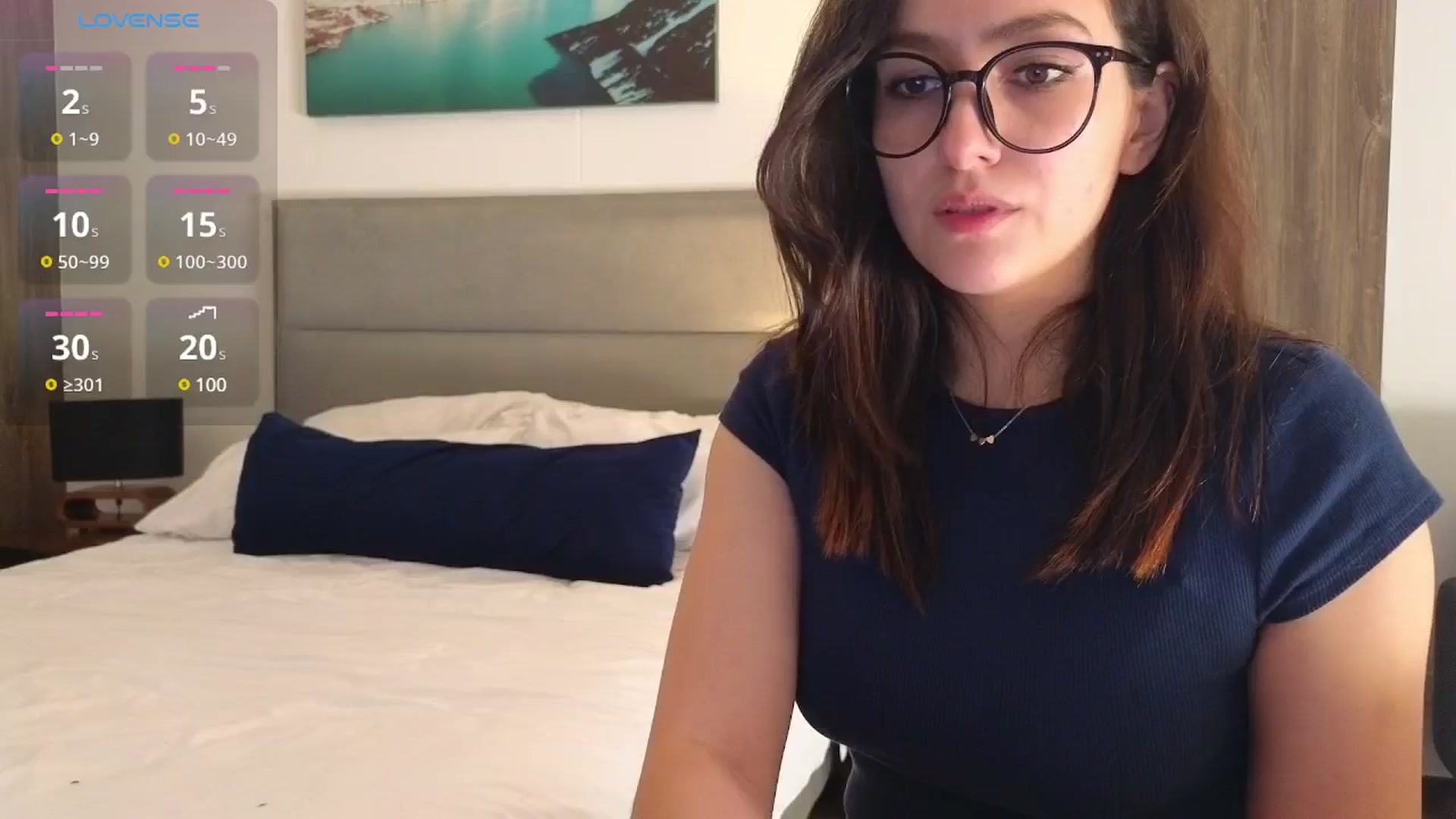 Gallery image thumbnail from Alyssamodel's myfreecams stream on, 01/02/2025, 14:10 image 11 of 20