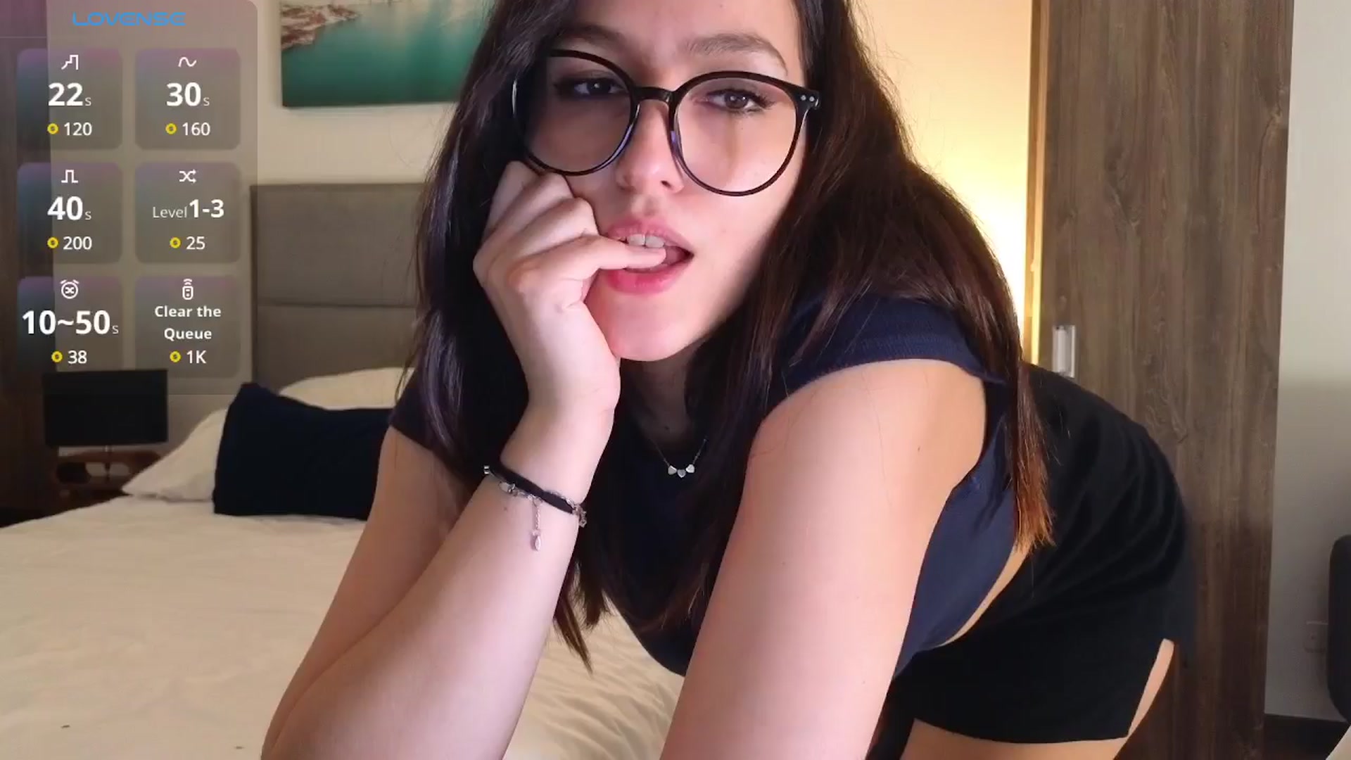 Gallery image thumbnail from Alyssamodel's myfreecams stream on, 01/02/2025, 14:10 image 6 of 20