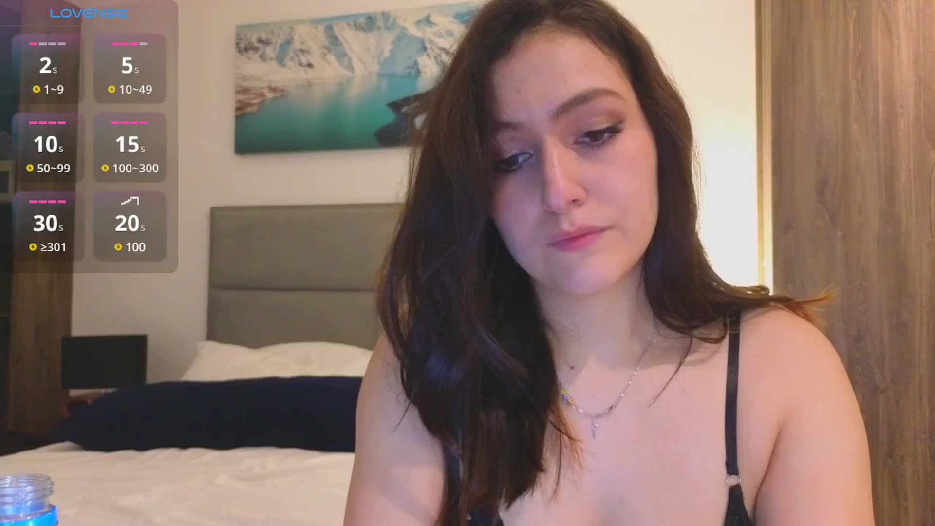 Gallery image thumbnail from Alyssamodel's myfreecams stream on, 01/02/2025, 23:17 image 14 of 20