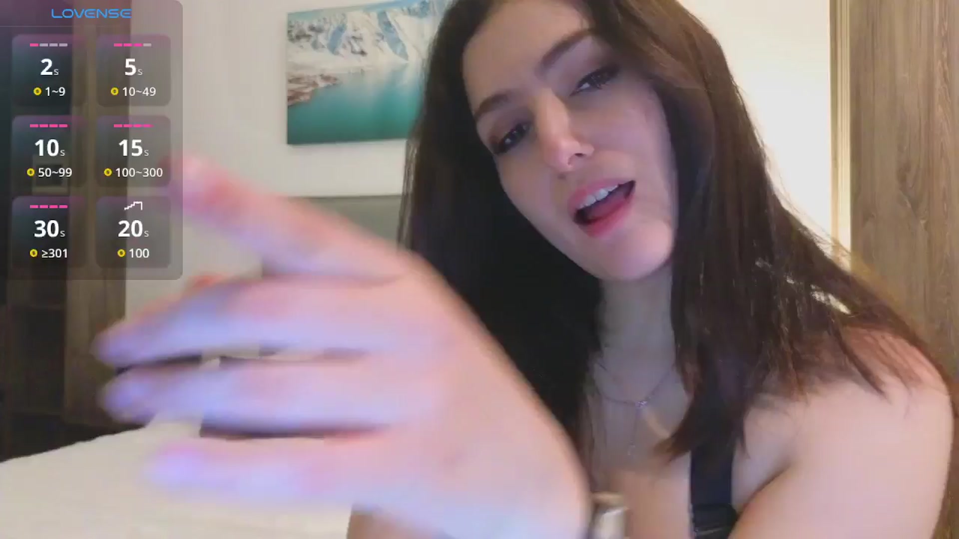 Gallery image thumbnail from Alyssamodel's myfreecams stream on, 01/03/2025, 16:35 image 6 of 20