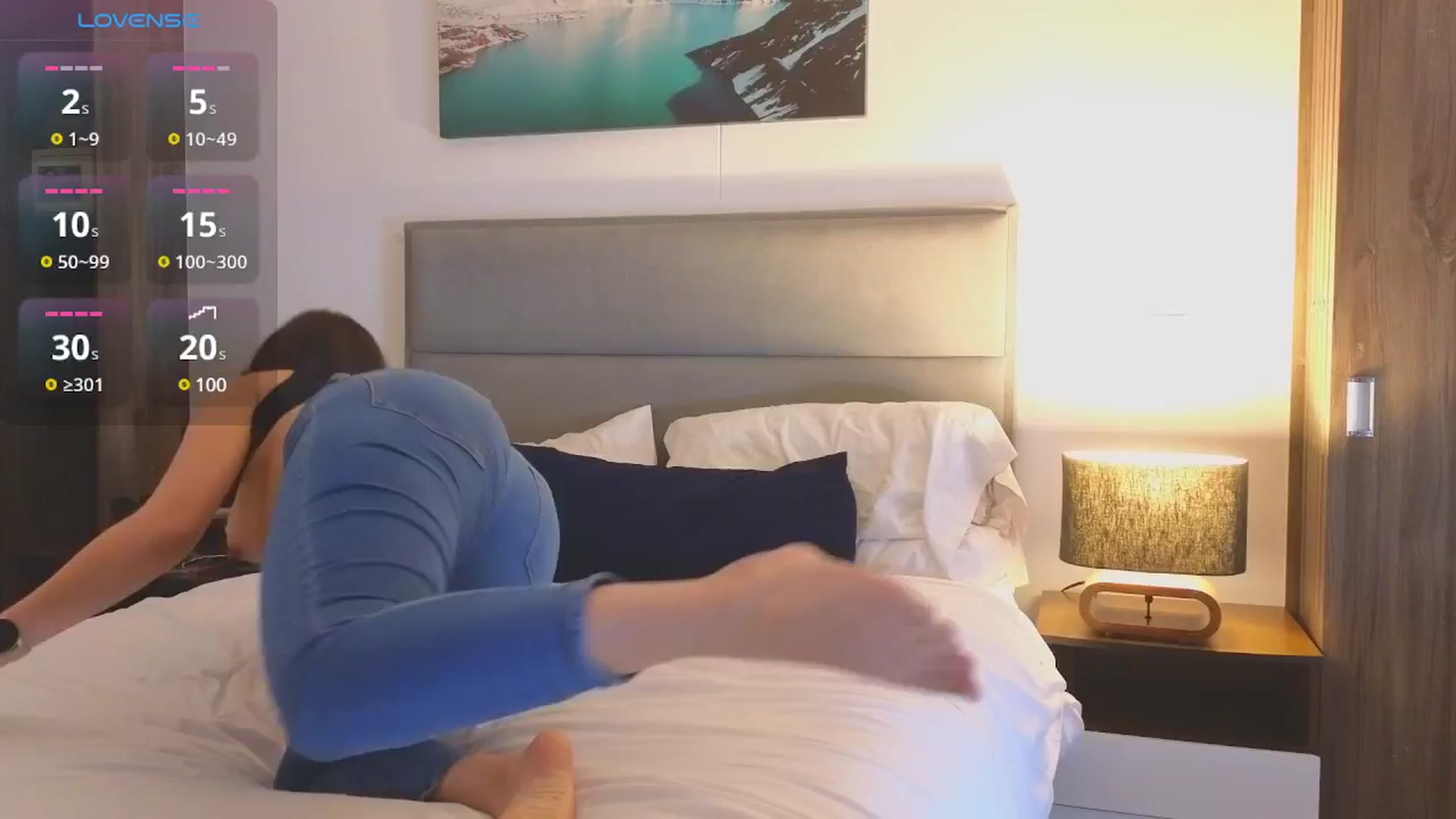 Gallery image thumbnail from Alyssamodel's myfreecams stream on, 01/04/2025, 20:29 image 7 of 20