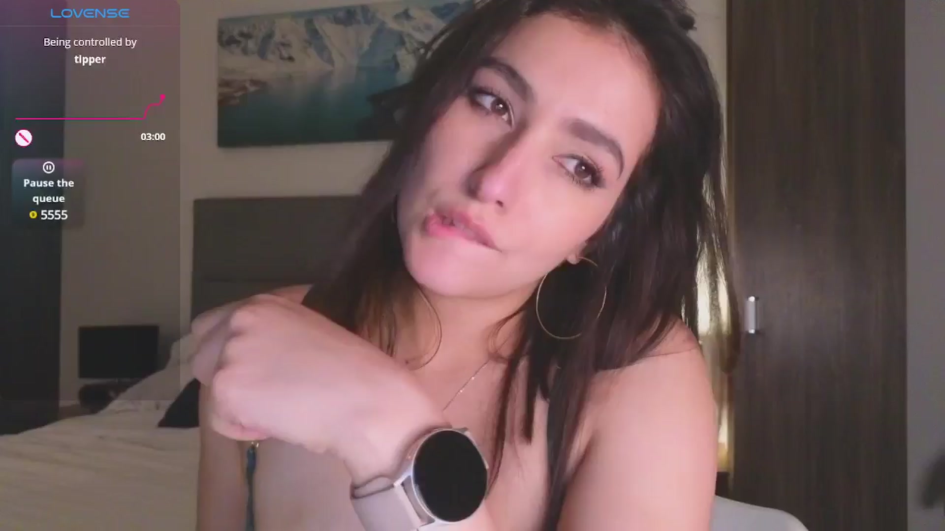 Gallery image thumbnail from Alyssamodel's myfreecams stream on, 01/06/2025, 02:08 image 10 of 20