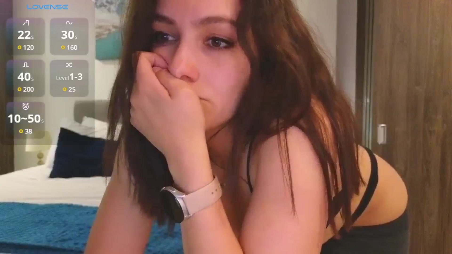 Gallery image thumbnail from Alyssamodel's myfreecams stream on, 01/25/2025, 04:49 image 2 of 20
