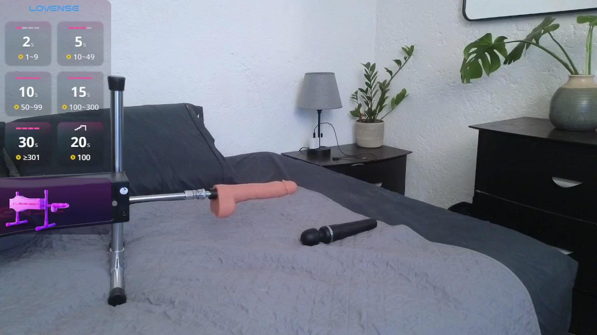 Gallery image thumbnail from Alyssamodel's myfreecams stream on, 03/20/2025, 22:53 image 16 of 20