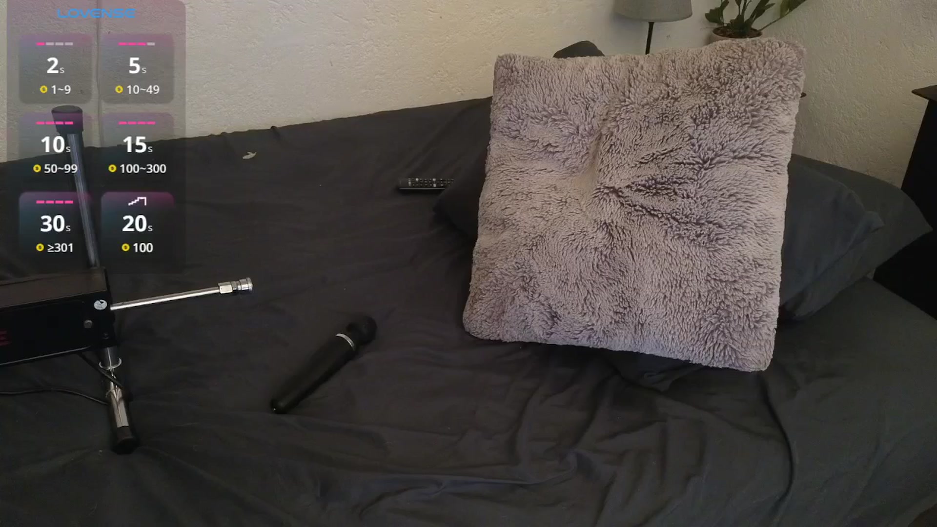 Gallery image thumbnail from Alyssamodel's myfreecams stream on, 04/01/2025, 15:15 image 4 of 20