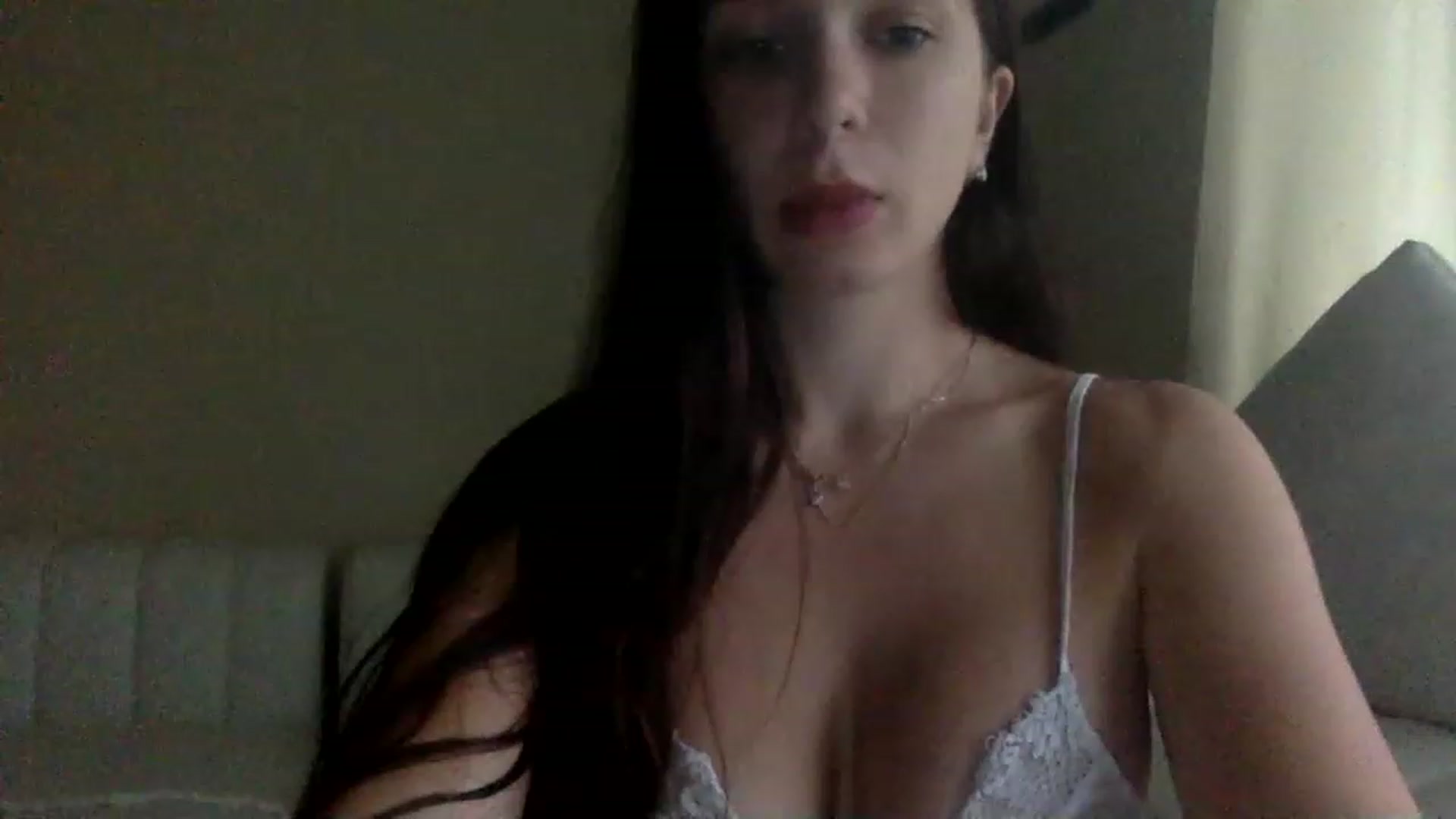 Gallery image thumbnail from Alyssaxox's myfreecams stream on, 08/21/2023, 24:00 image 18 of 20