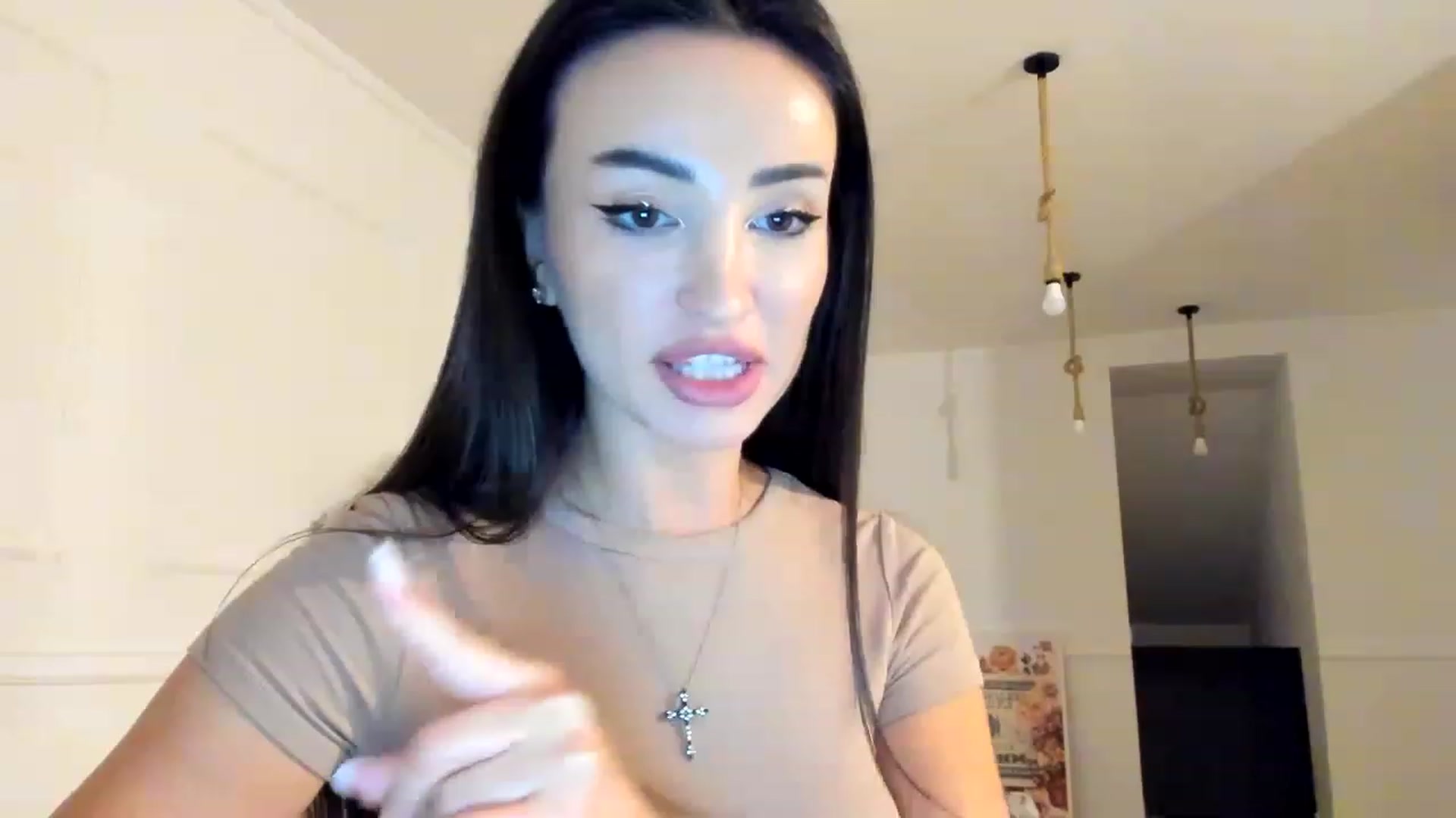 Gallery image thumbnail from AlyssiaKENT1's myfreecams stream on, 11/28/2022, 19:19 image 1 of 20