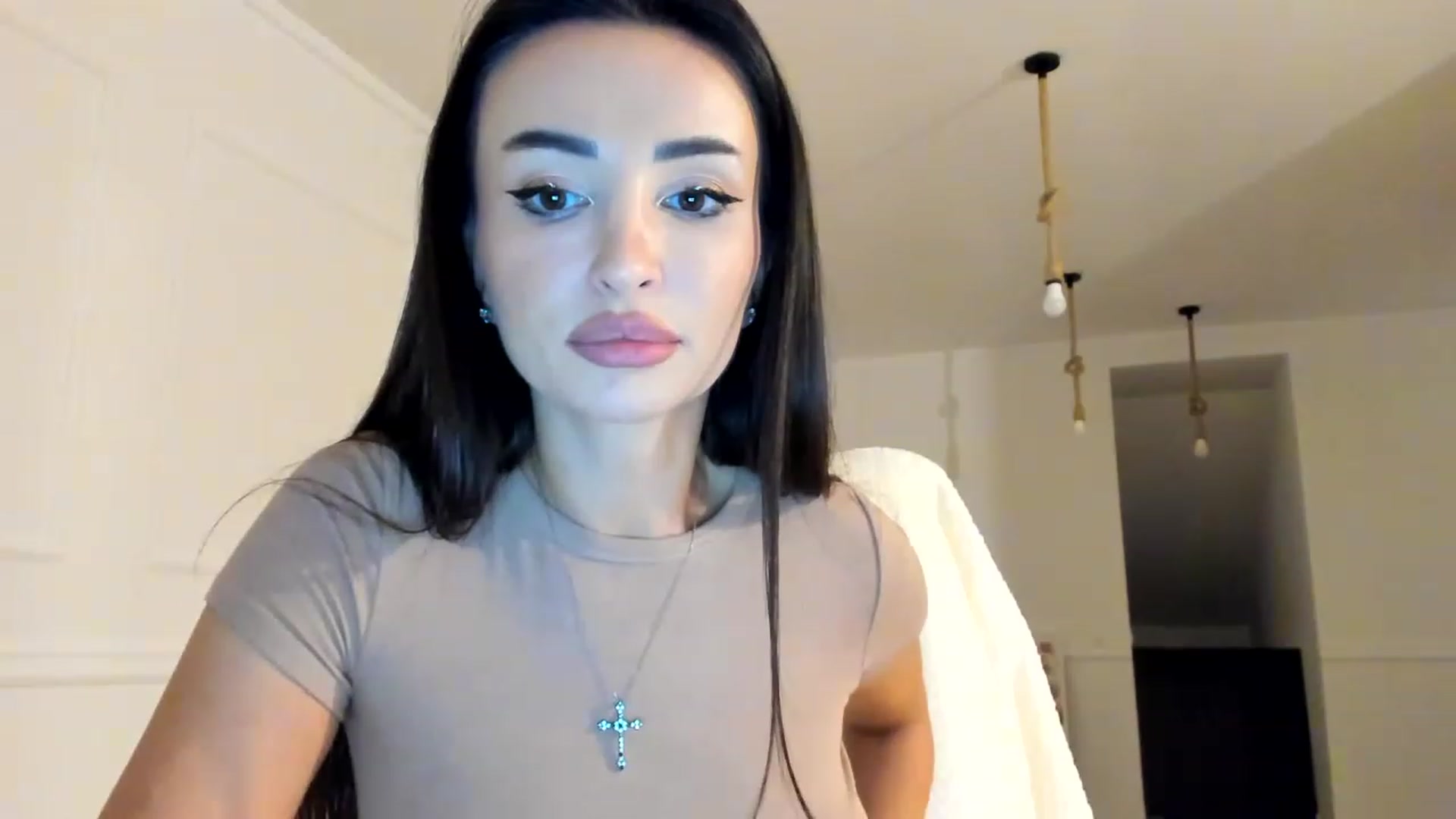 Gallery image thumbnail from AlyssiaKENT1's myfreecams stream on, 11/28/2022, 19:19 image 2 of 20
