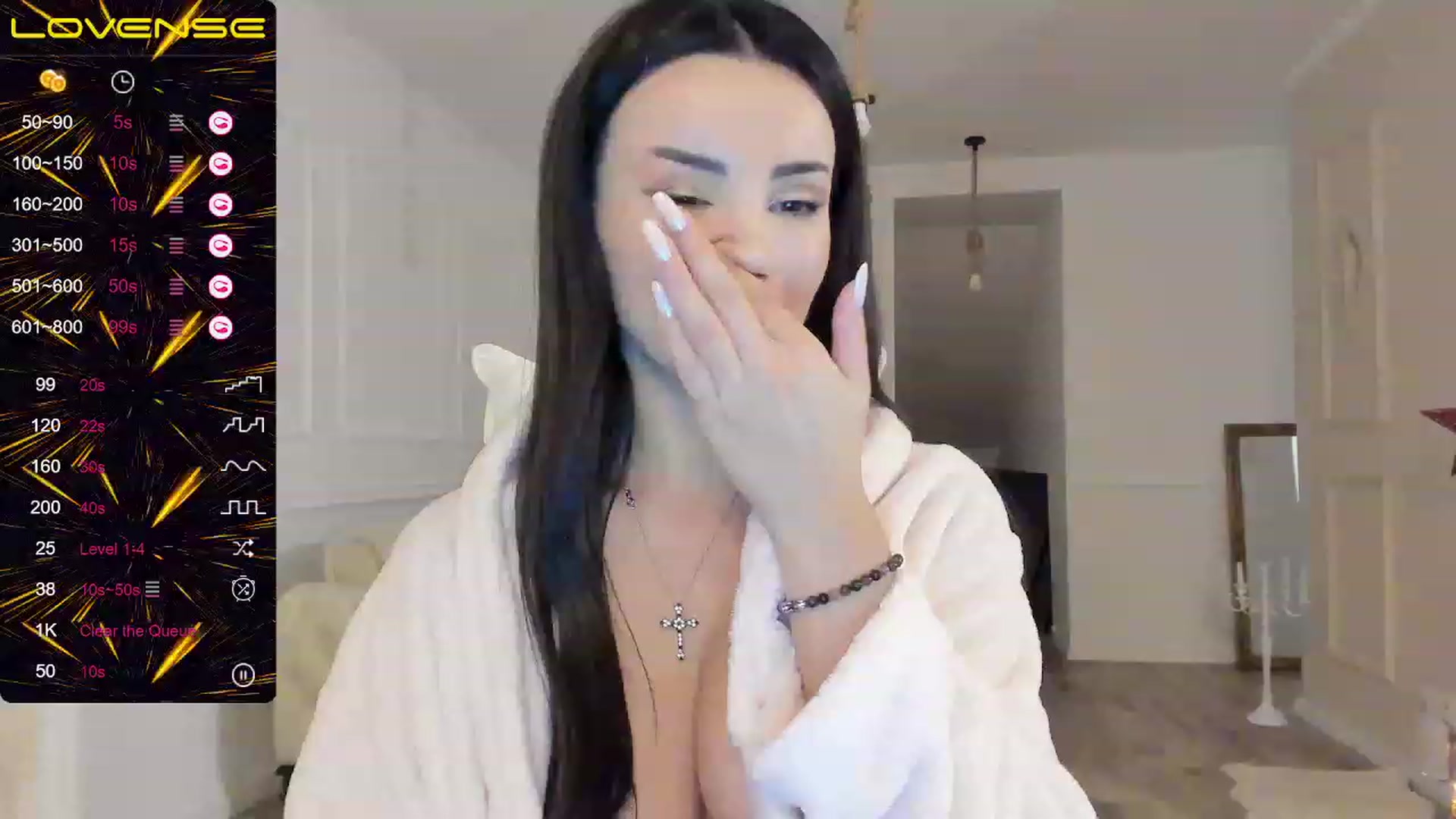 Gallery image thumbnail from AlyssiaKENT1's myfreecams stream on, 12/06/2022, 19:11 image 19 of 20