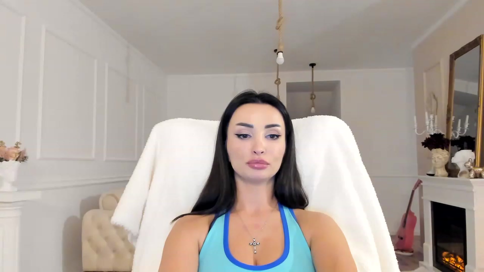 Gallery image thumbnail from AlyssiaKENT1's myfreecams stream on, 12/10/2022, 15:20 image 8 of 20