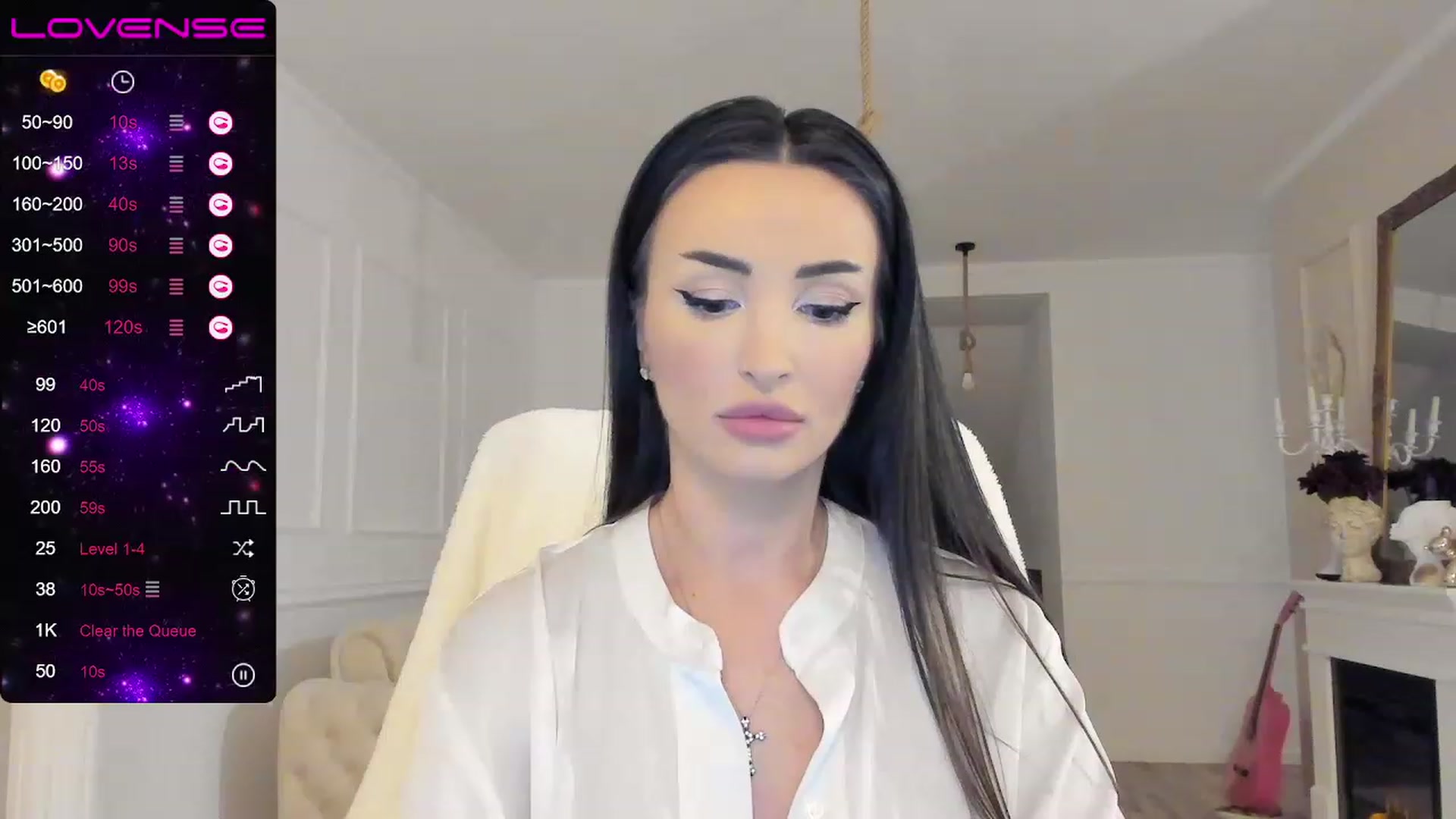 Gallery image thumbnail from AlyssiaKENT1's myfreecams stream on, 12/10/2022, 19:22 image 5 of 20