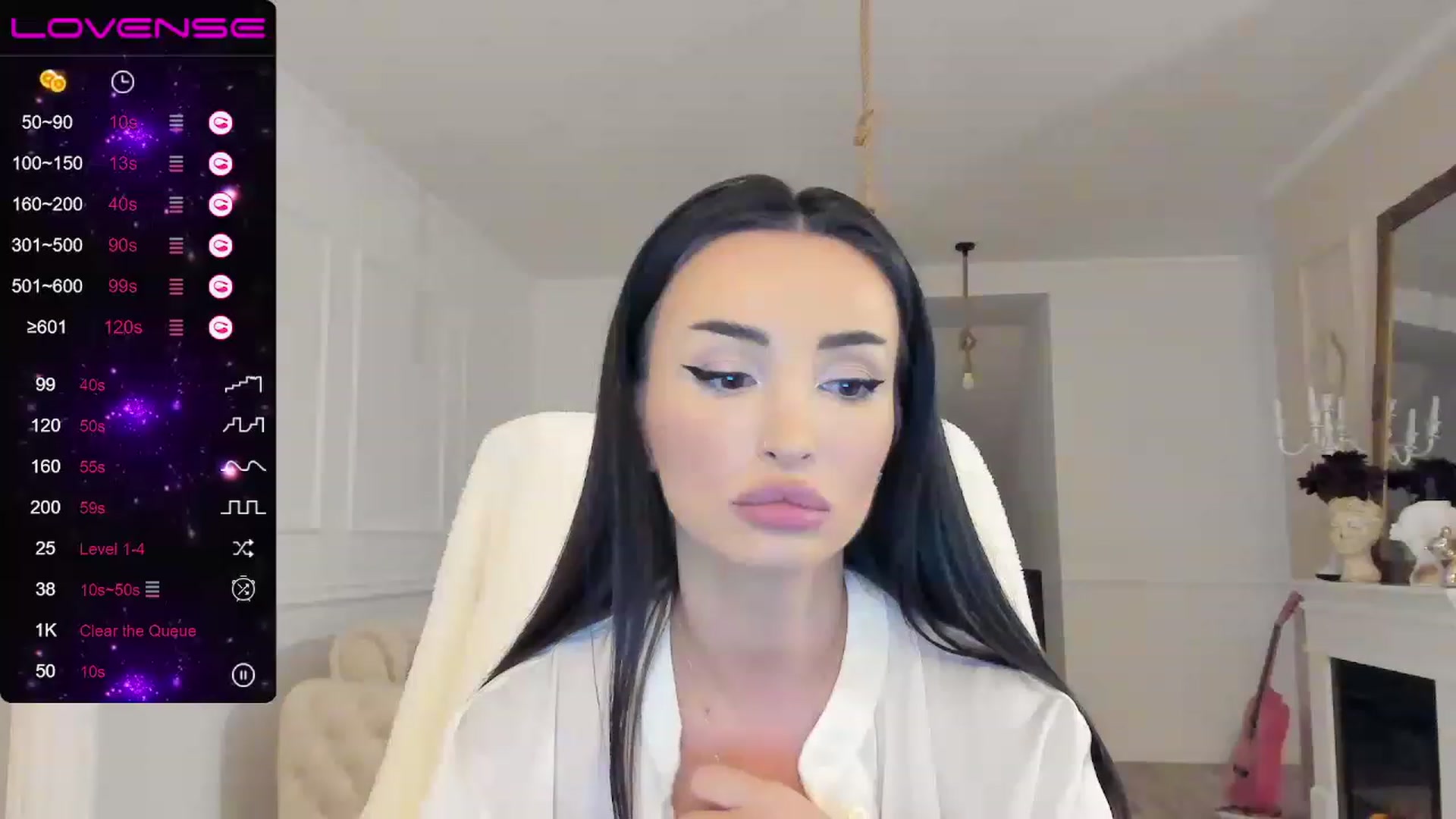 Gallery image thumbnail from AlyssiaKENT1's myfreecams stream on, 12/10/2022, 19:22 image 9 of 20