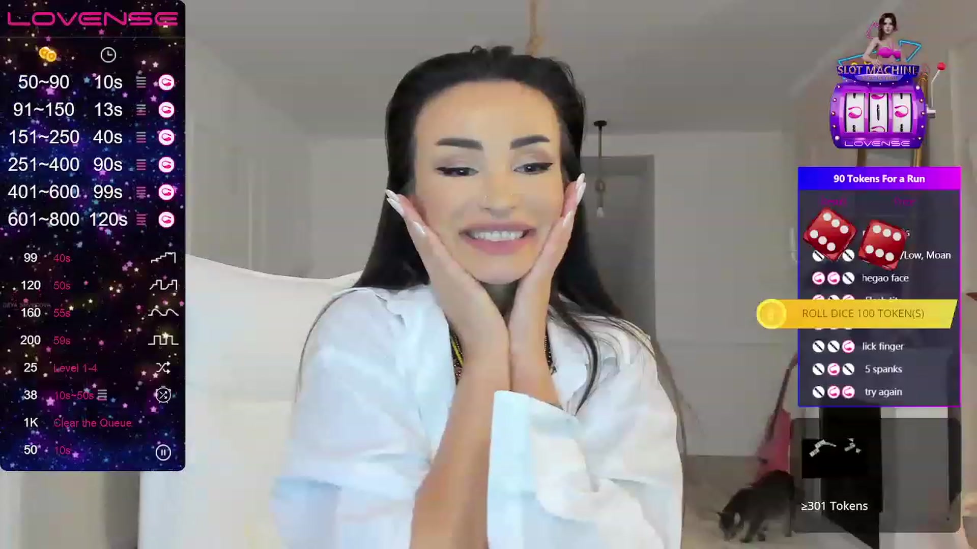 Gallery image thumbnail from AlyssiaKENT1's myfreecams stream on, 12/11/2022, 14:12 image 18 of 20
