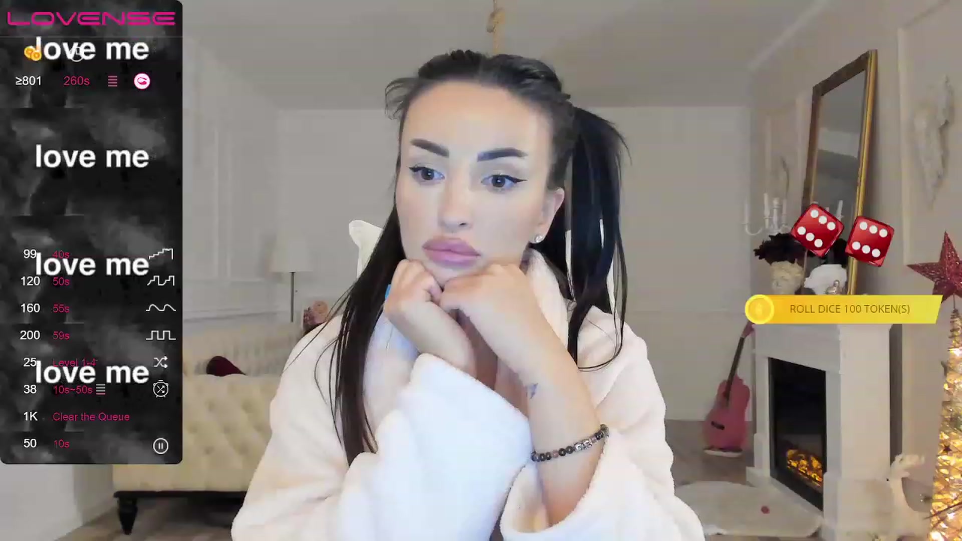 Gallery image thumbnail from AlyssiaKENT1's myfreecams stream on, 12/12/2022, 16:57 image 4 of 20