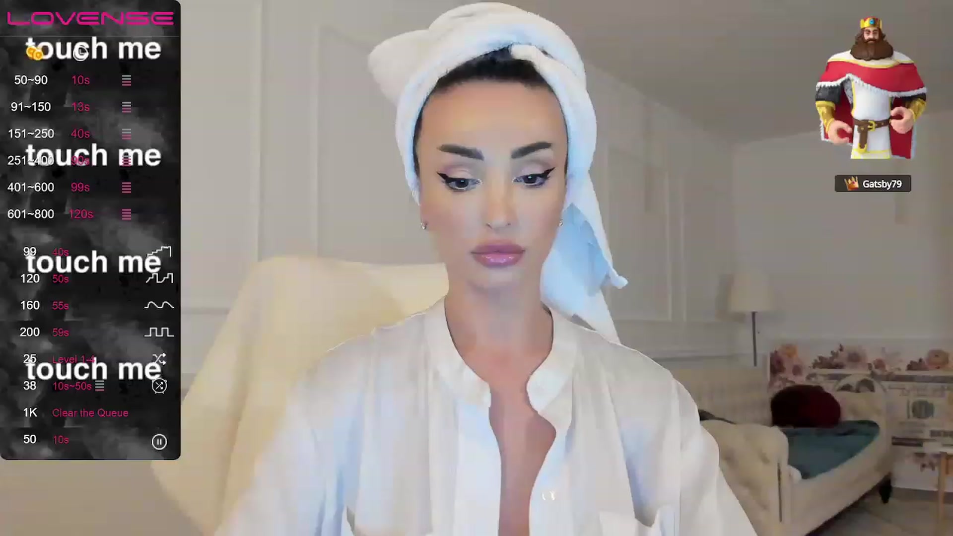Gallery image thumbnail from AlyssiaKENT1's myfreecams stream on, 12/15/2022, 18:29 image 2 of 20