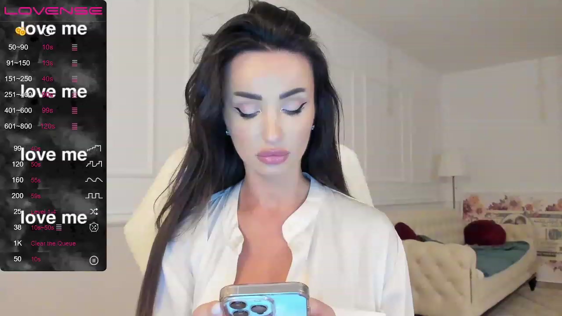 Gallery image thumbnail from AlyssiaKENT1's myfreecams stream on, 12/15/2022, 19:28 image 1 of 20