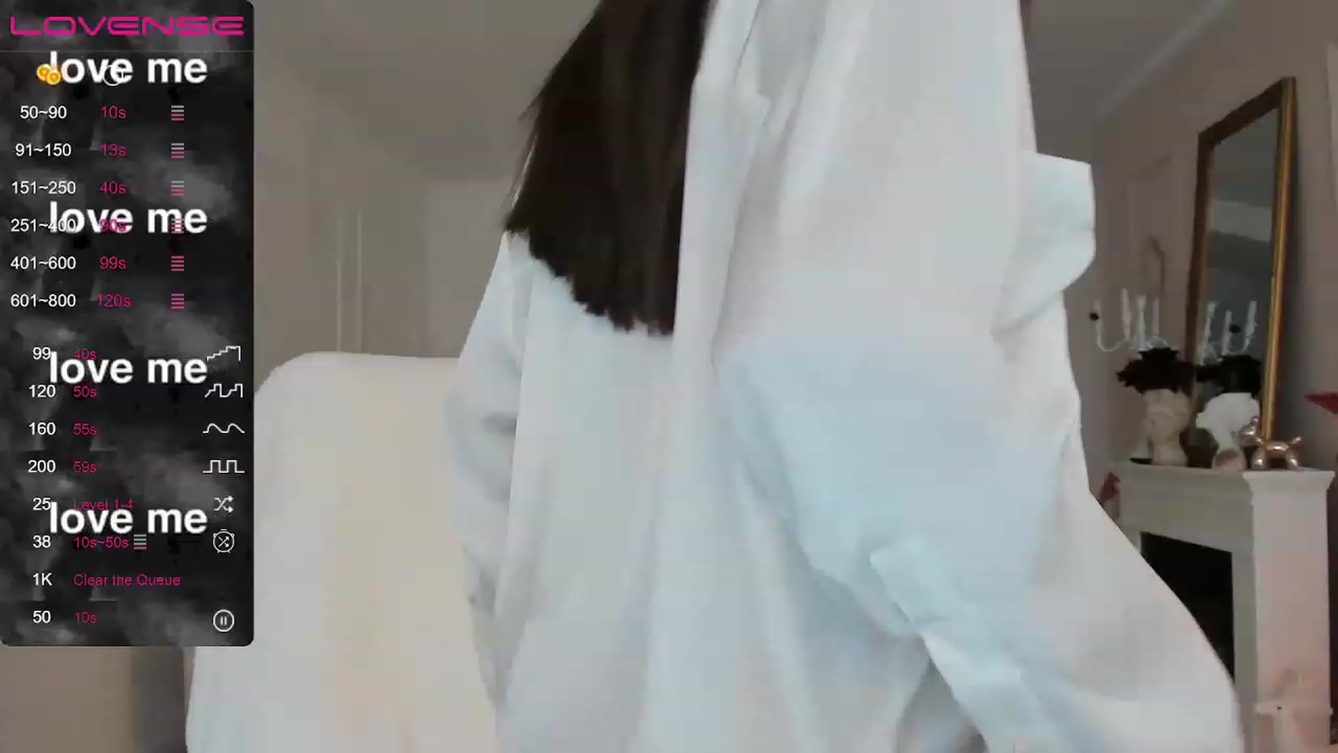 Gallery image thumbnail from AlyssiaKENT1's myfreecams stream on, 12/18/2022, 08:37 image 8 of 20