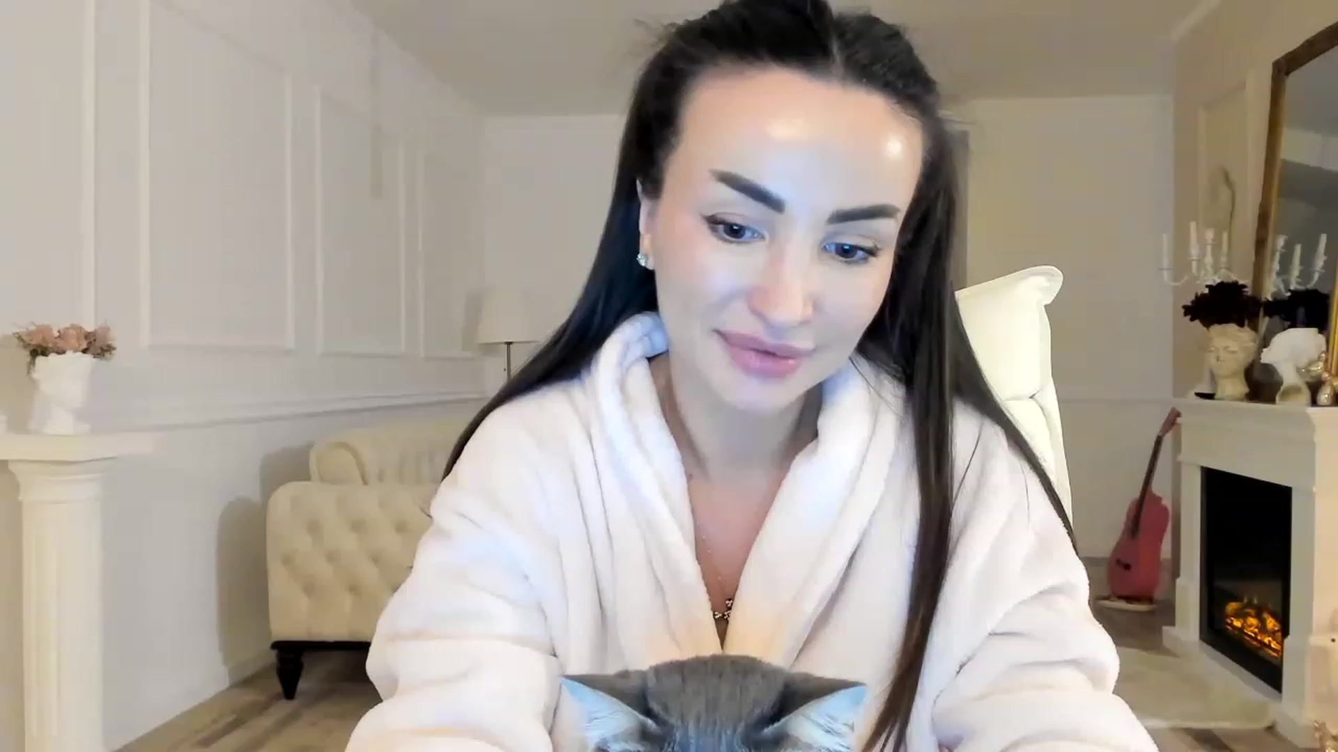 Gallery image thumbnail from AlyssiaKENT1's myfreecams stream on, 12/22/2022, 20:49 image 11 of 20
