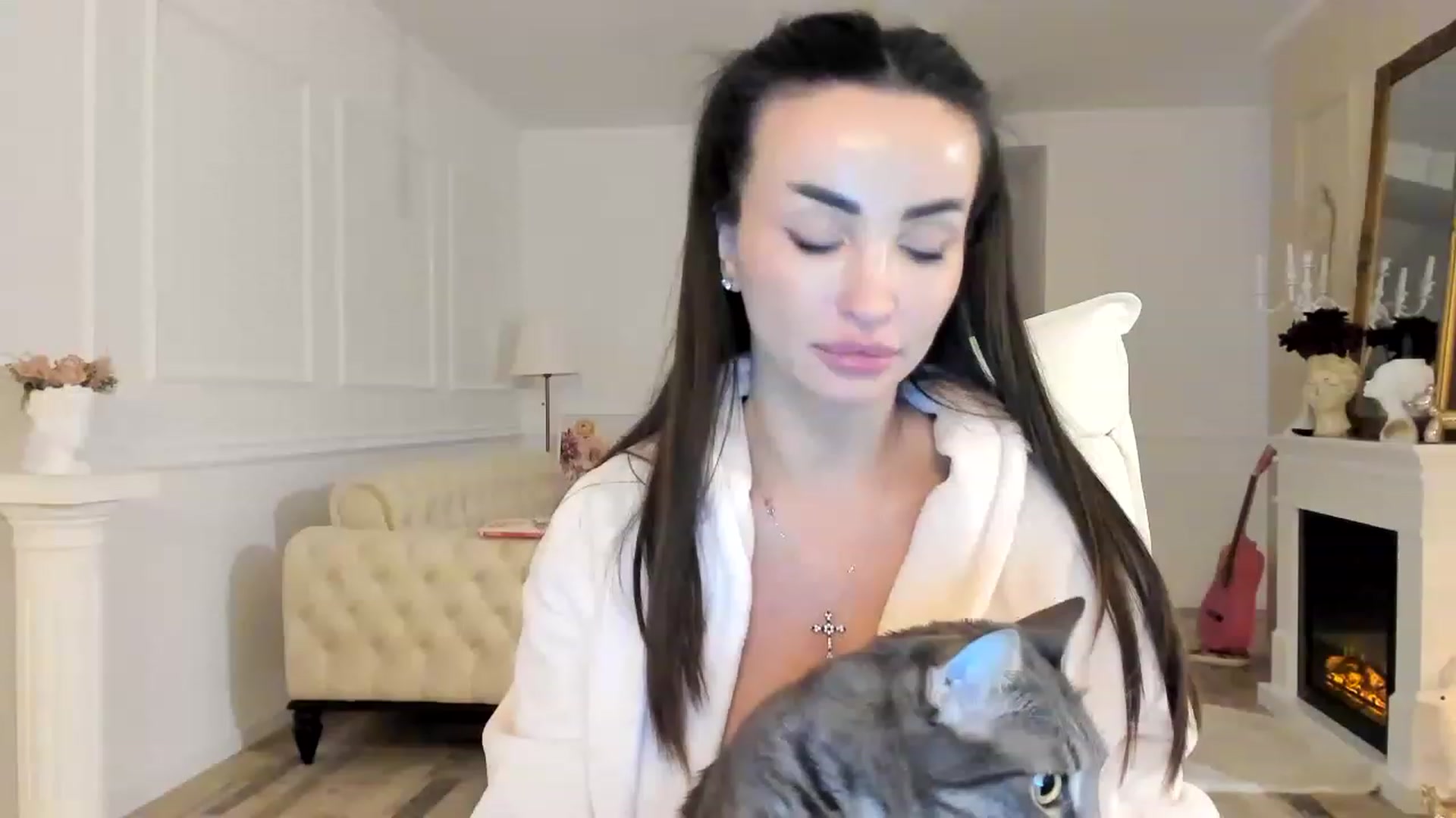 Gallery image thumbnail from AlyssiaKENT1's myfreecams stream on, 12/22/2022, 20:49 image 12 of 20