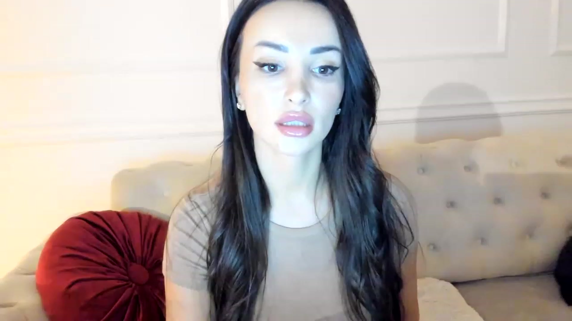 Gallery image thumbnail from AlyssiaKENT1's myfreecams stream on, 01/21/2023, 19:29 image 9 of 20