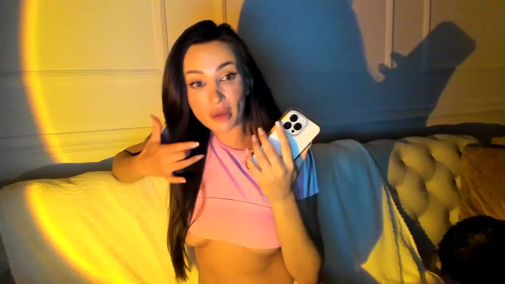 Gallery image thumbnail from AlyssiaKENT1's myfreecams stream on, 03/14/2023, 23:00 image 3 of 20