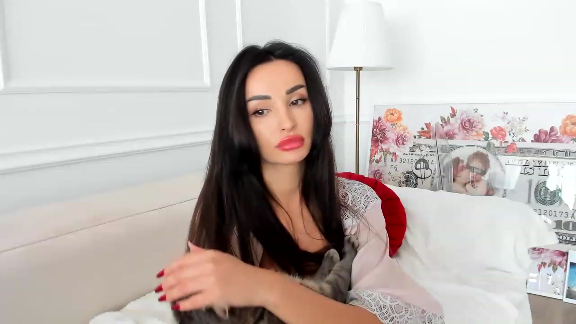 Gallery image thumbnail from AlyssiaKENT1's myfreecams stream on, 05/12/2023, 16:22 image 8 of 20
