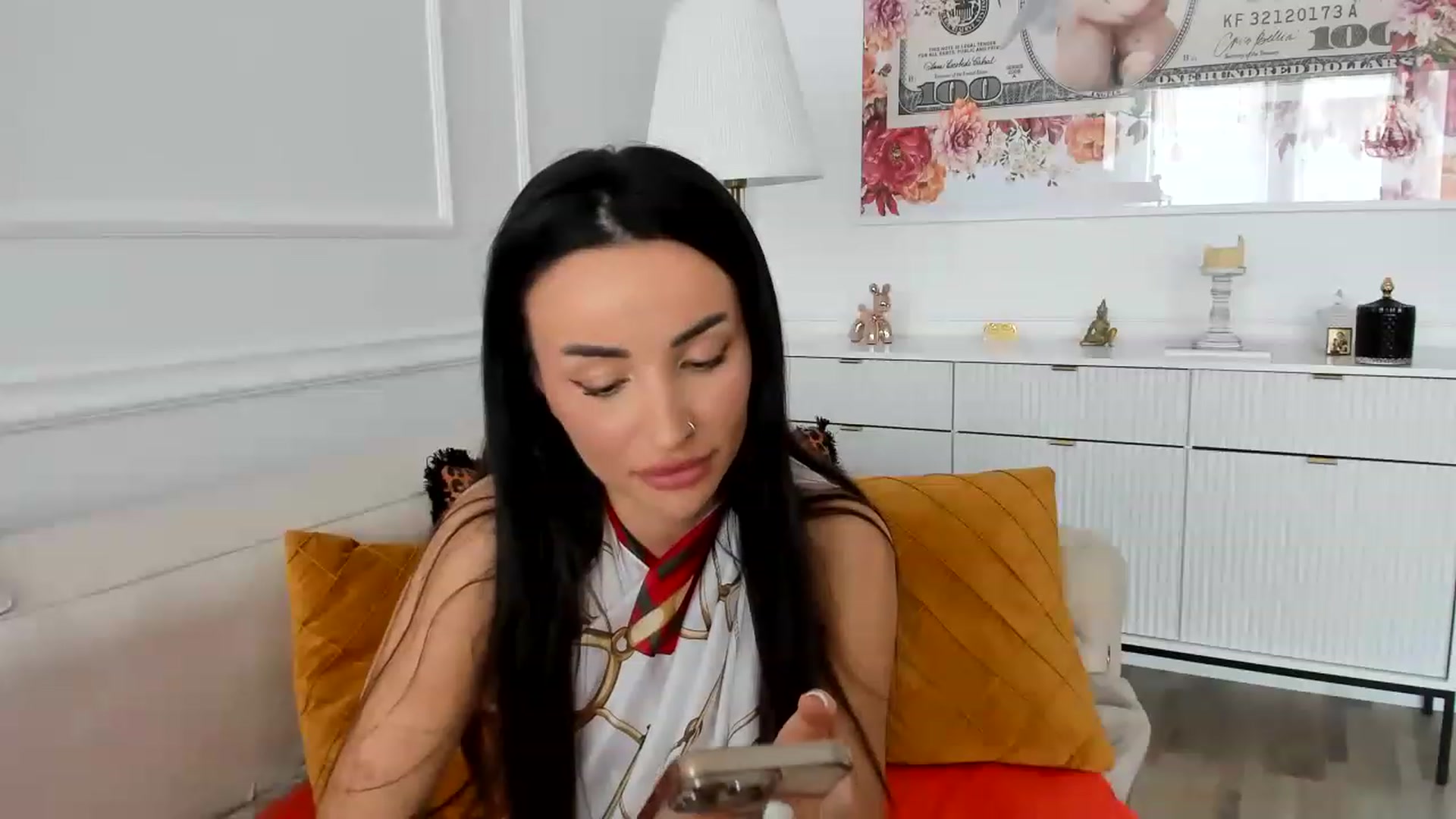 Gallery image thumbnail from AlyssiaKENT1's myfreecams stream on, 06/22/2023, 10:57 image 6 of 20