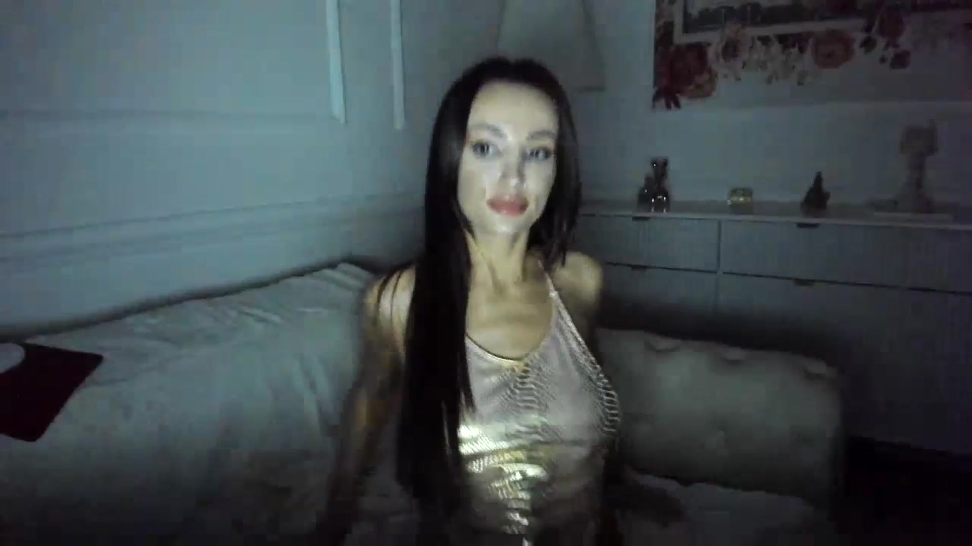 Gallery image thumbnail from AlyssiaKENT1's myfreecams stream on, 06/28/2023, 19:18 image 19 of 20