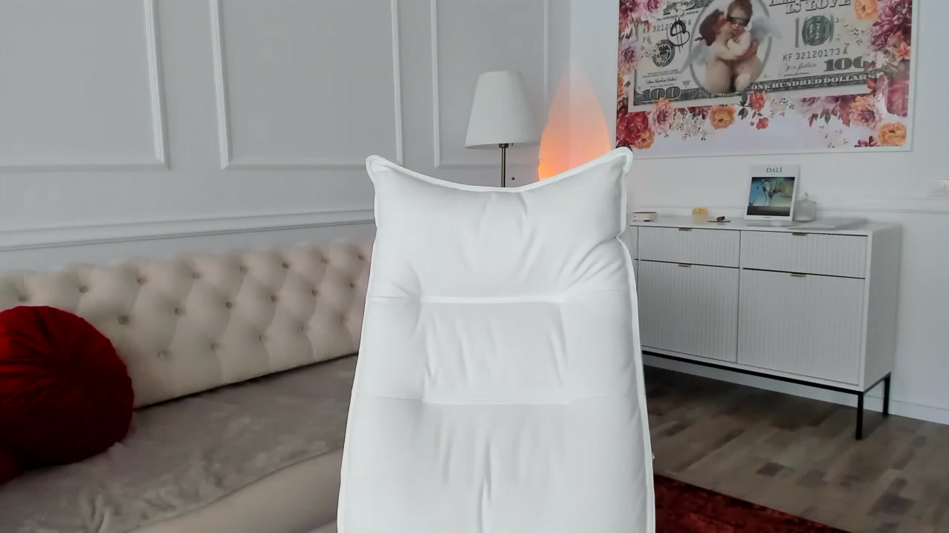 Gallery image thumbnail from AlyssiaKENT1's myfreecams stream on, 08/08/2023, 09:22 image 20 of 20