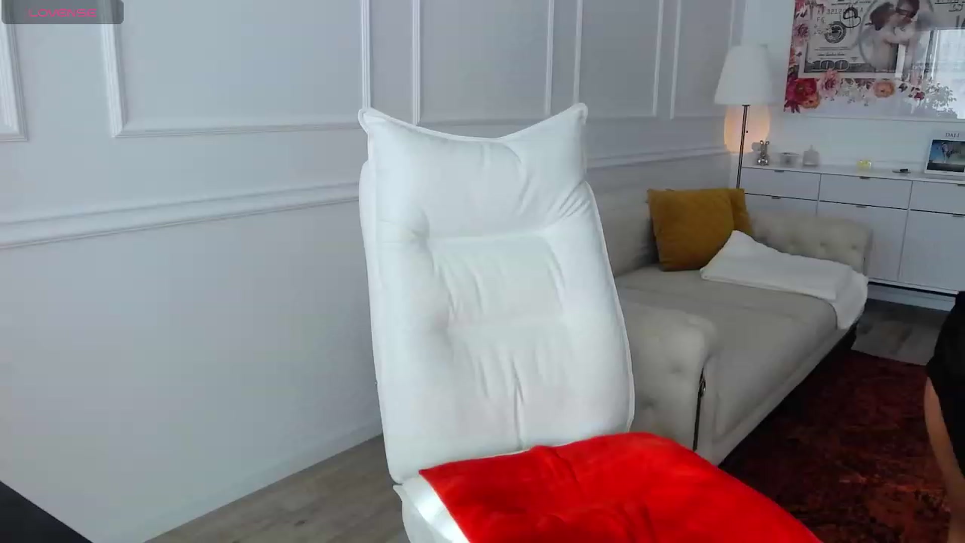 Gallery image thumbnail from AlyssiaKENT1's myfreecams stream on, 09/12/2023, 14:23 image 9 of 20