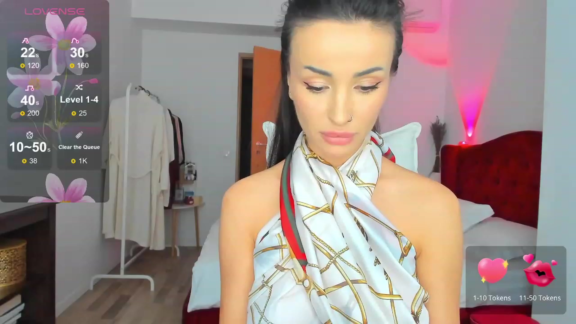 Gallery image thumbnail from AlyssiaKENT1's myfreecams stream on, 12/09/2023, 10:24 image 10 of 20