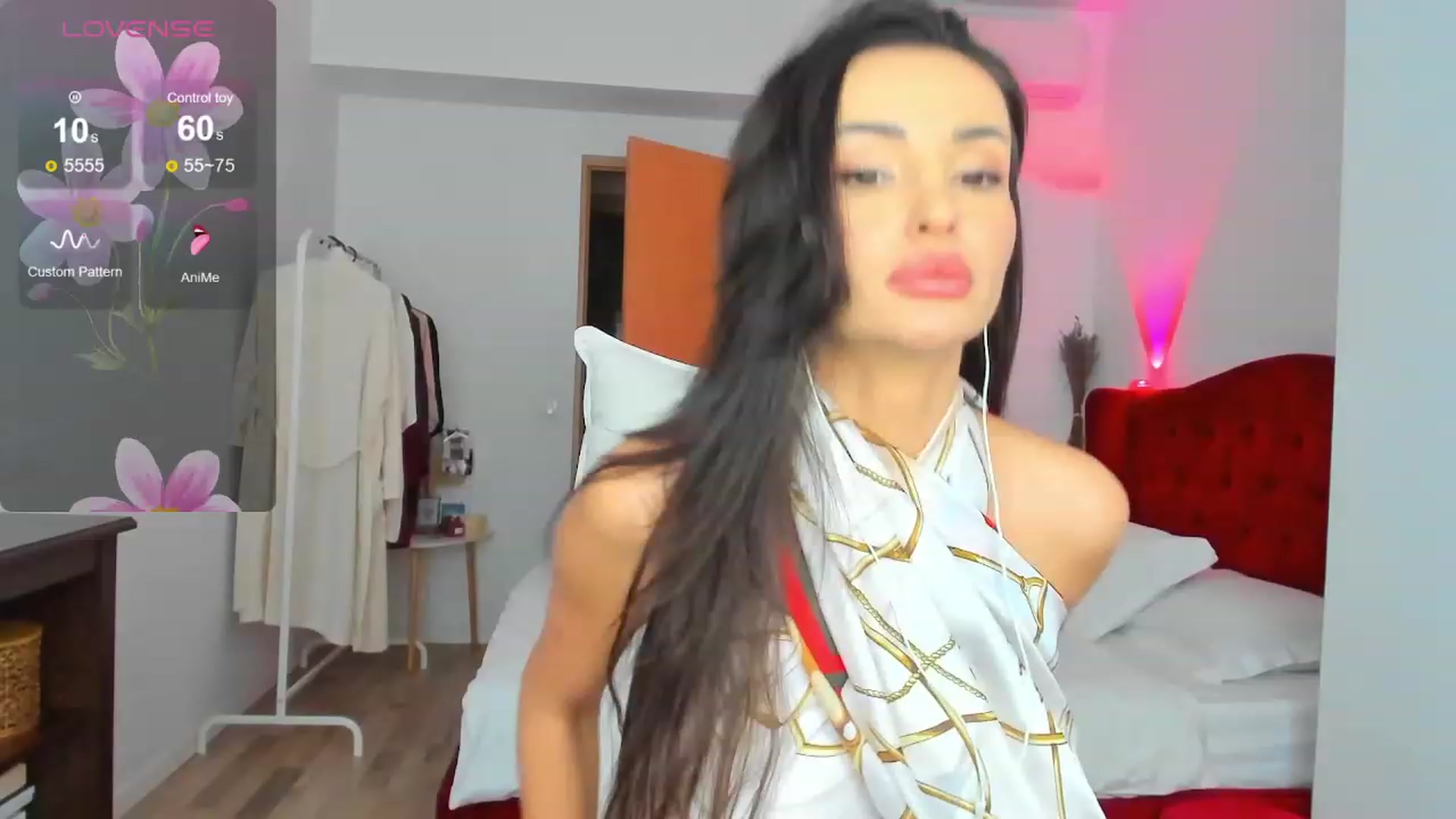 Gallery image thumbnail from AlyssiaKENT1's myfreecams stream on, 12/09/2023, 11:10 image 20 of 20