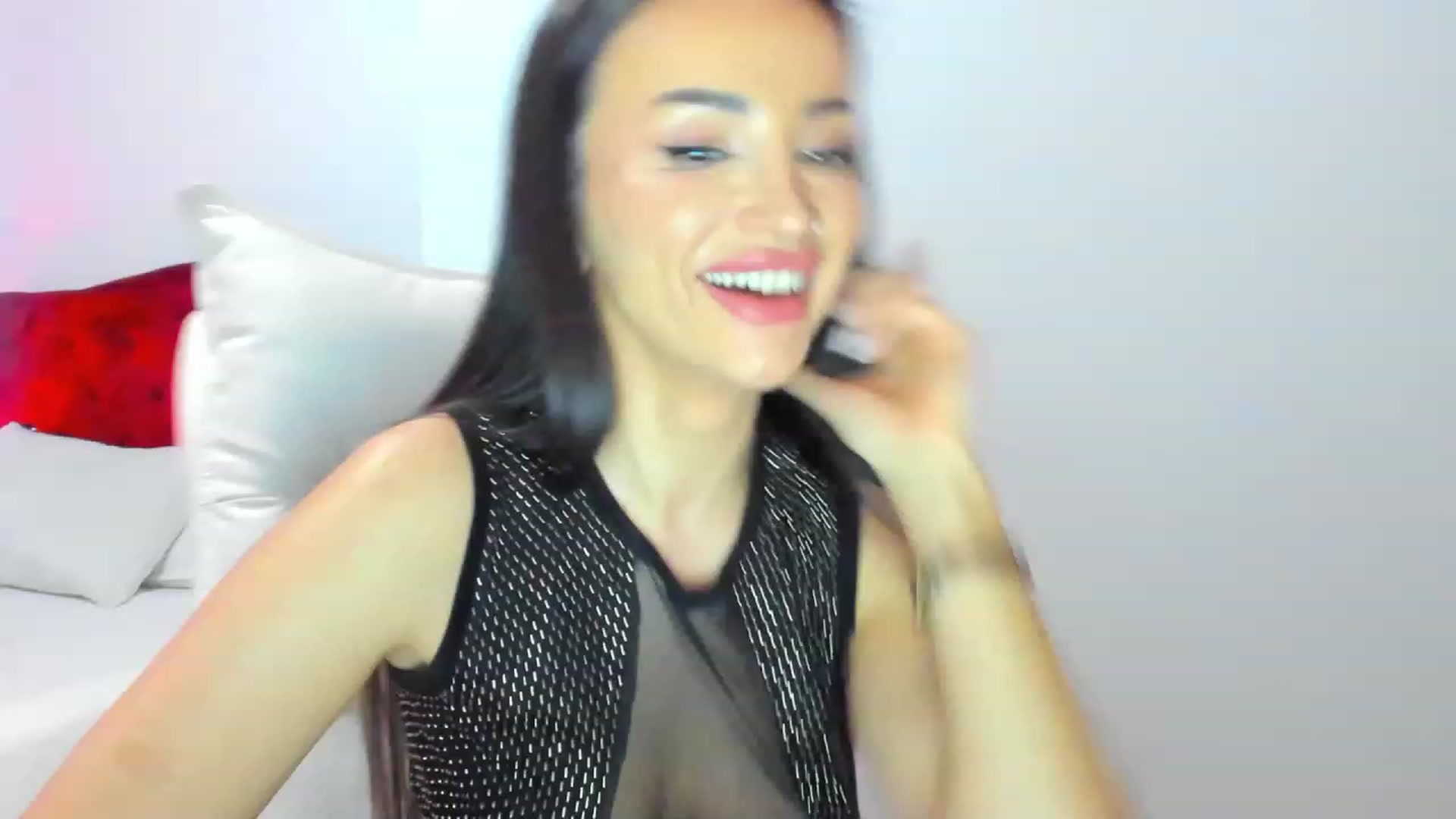 Gallery image thumbnail from AlyssiaKENT1's myfreecams stream on, 12/19/2023, 16:03 image 7 of 20